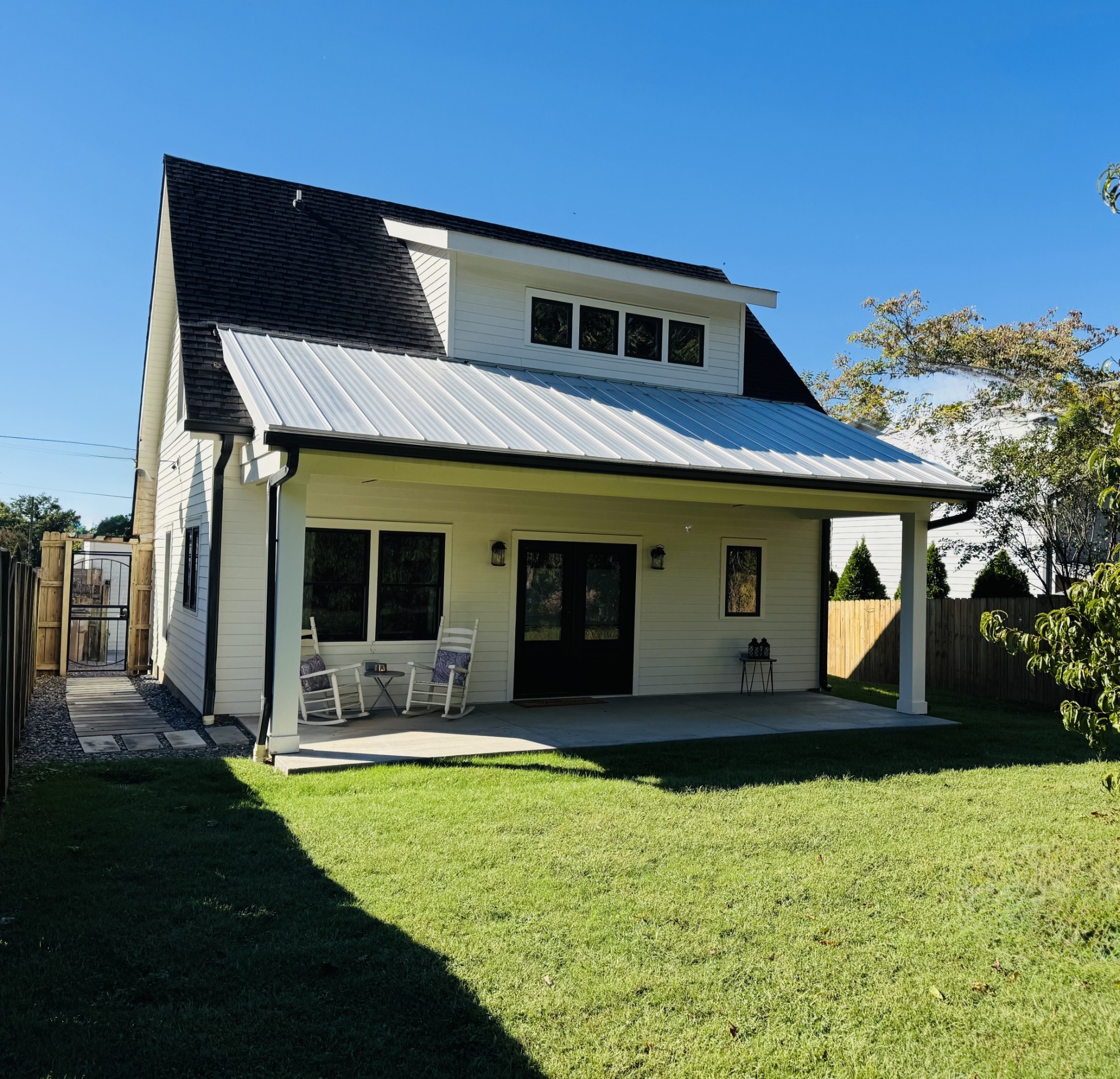 Home for sale in 1410b Woodland St Nashville, TN