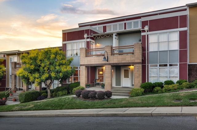 Home for sale in 942 Ireland St Nashville, TN