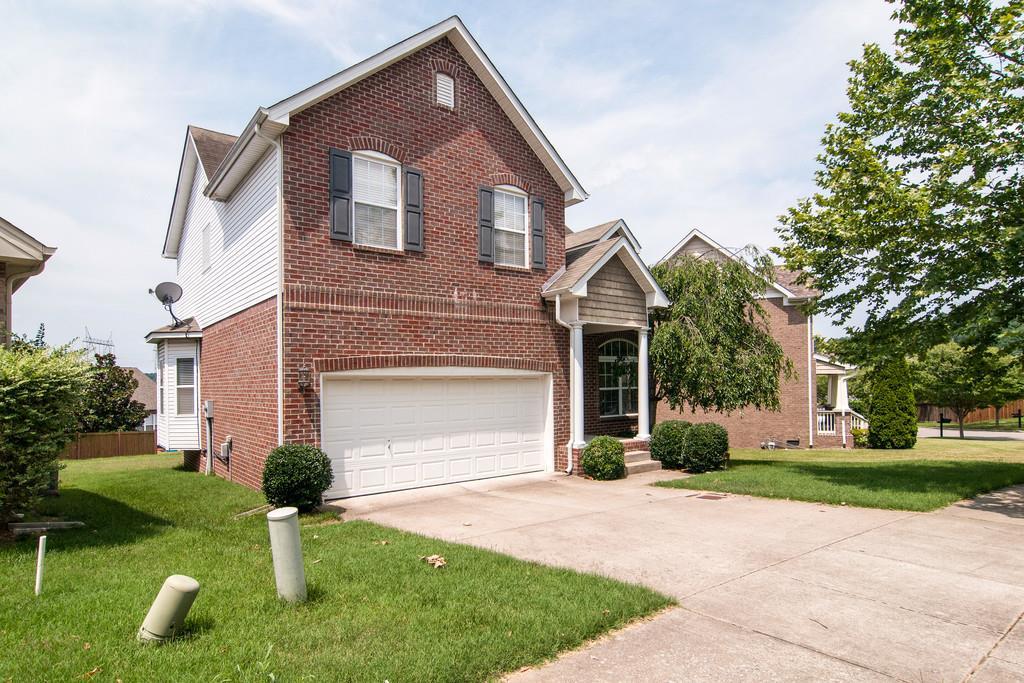 Home for sale in 7009 Bridgeport Drive Nashville, TN