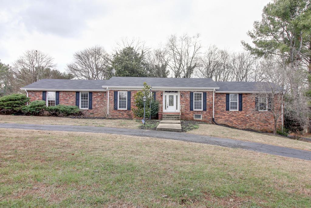 Brentwood Real Estate - Residential for sale