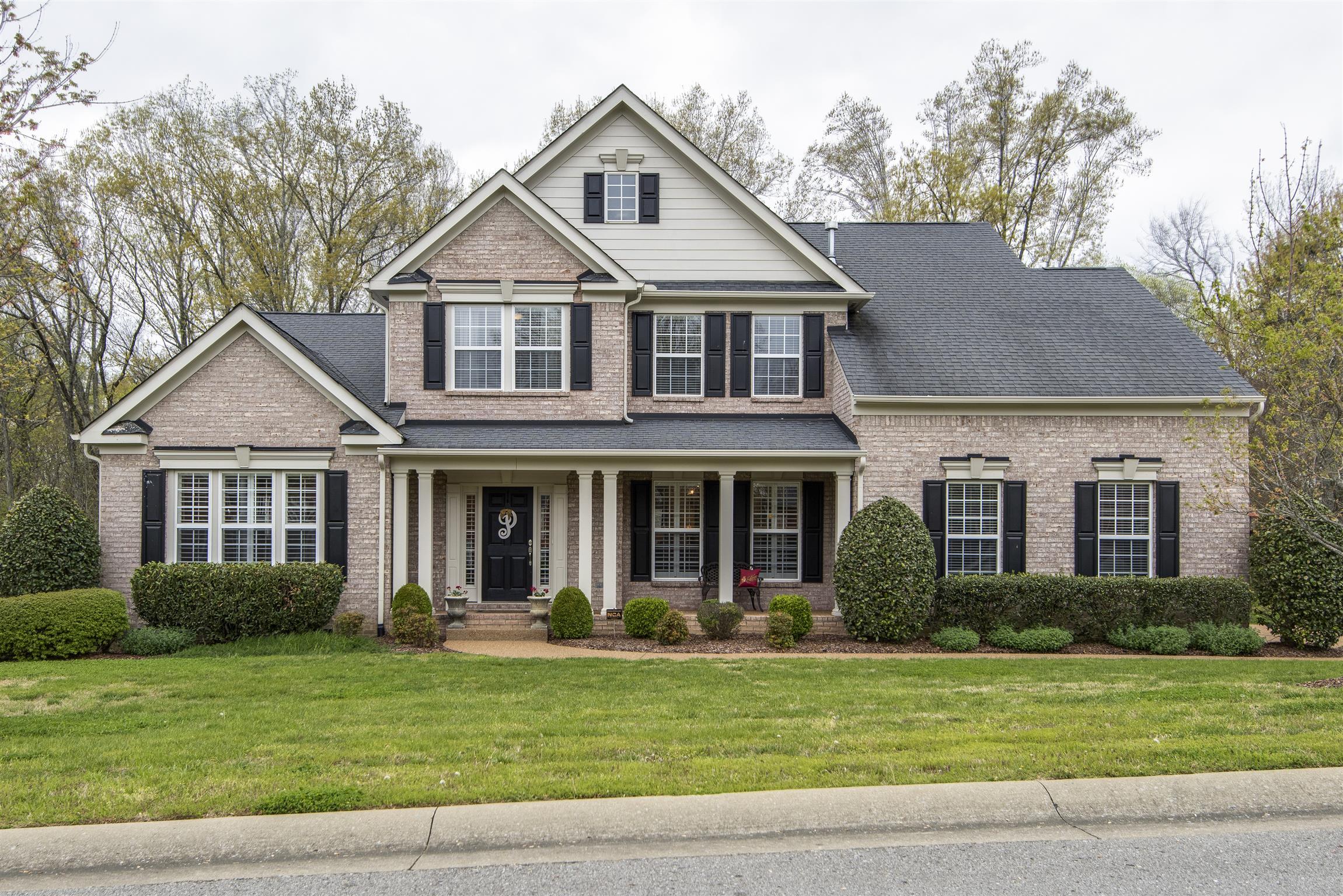 Franklin Real Estate - Residential for sale