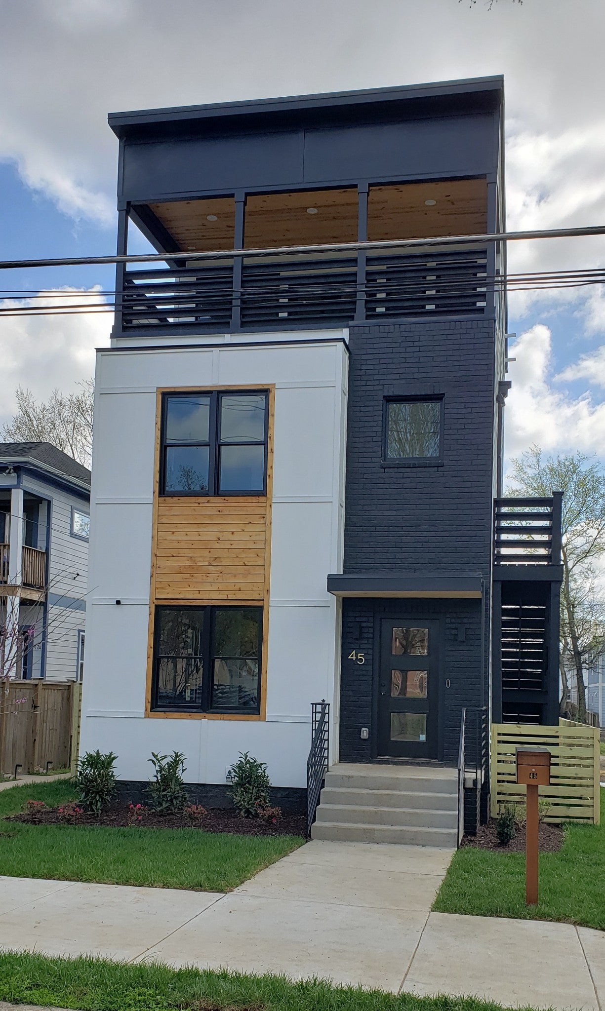 Home for sale in 45 Wharf Ave Nashville, TN