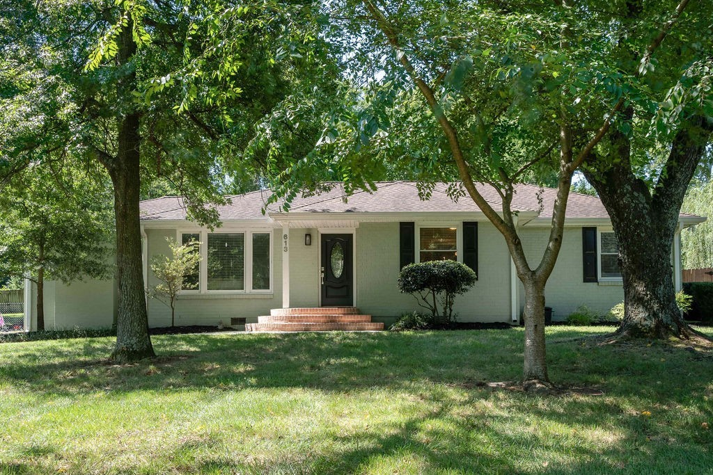 Home for sale in 613 Rochelle Dr Nashville, TN