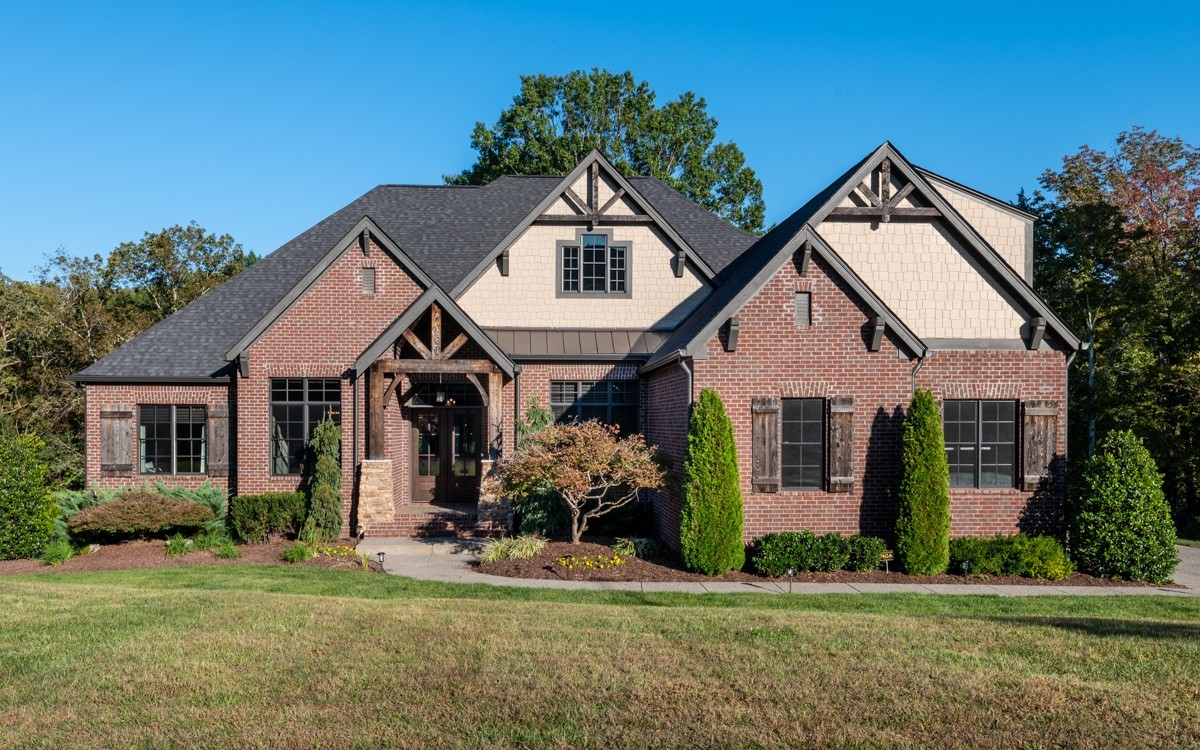 Brentwood Real Estate - Residential for sale