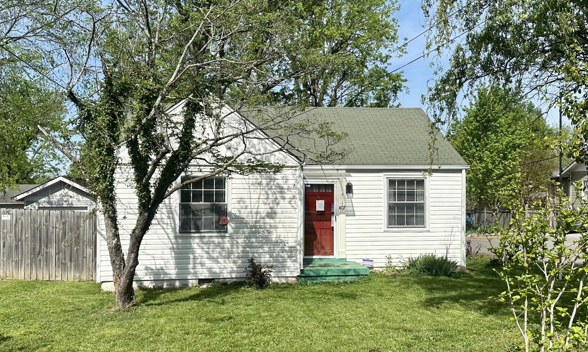 Home for sale in 407 Chapel Ave Nashville, TN