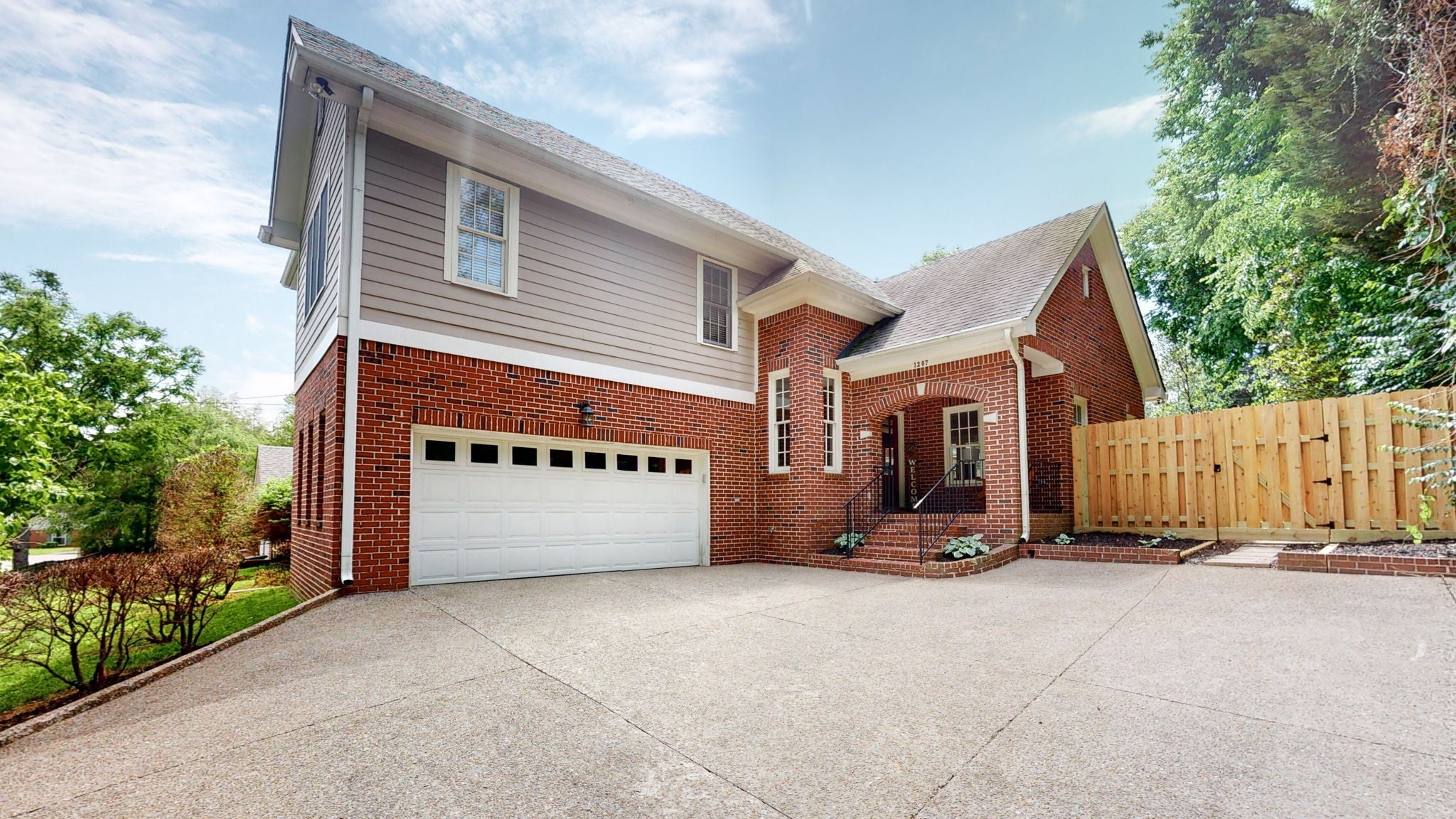 Home for sale in 1207 Grandview Dr Nashville, TN