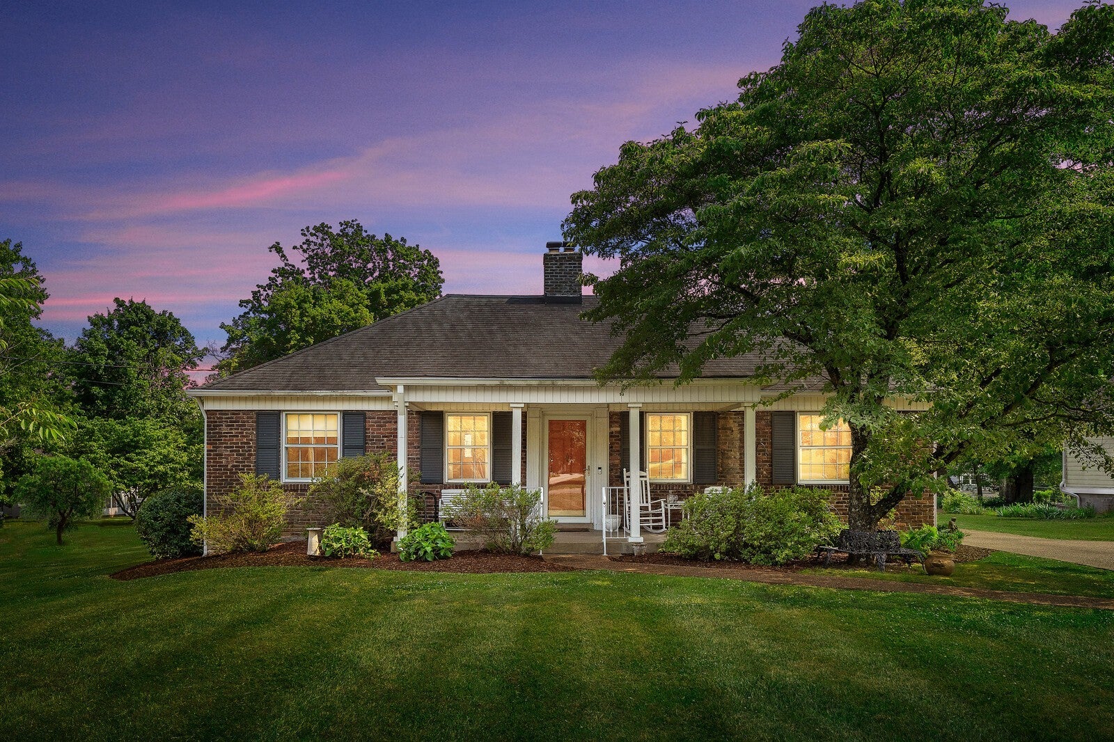 Home for sale in 2720 Overhill Cir Nashville, TN