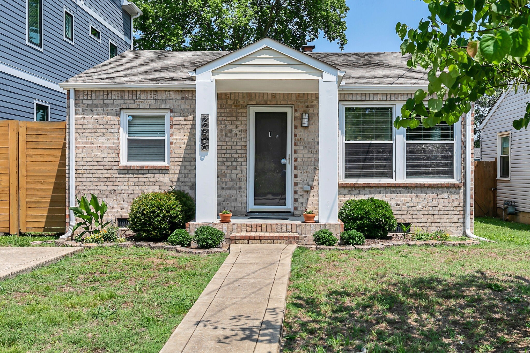 Home for sale in 2608 Booker St Nashville, TN