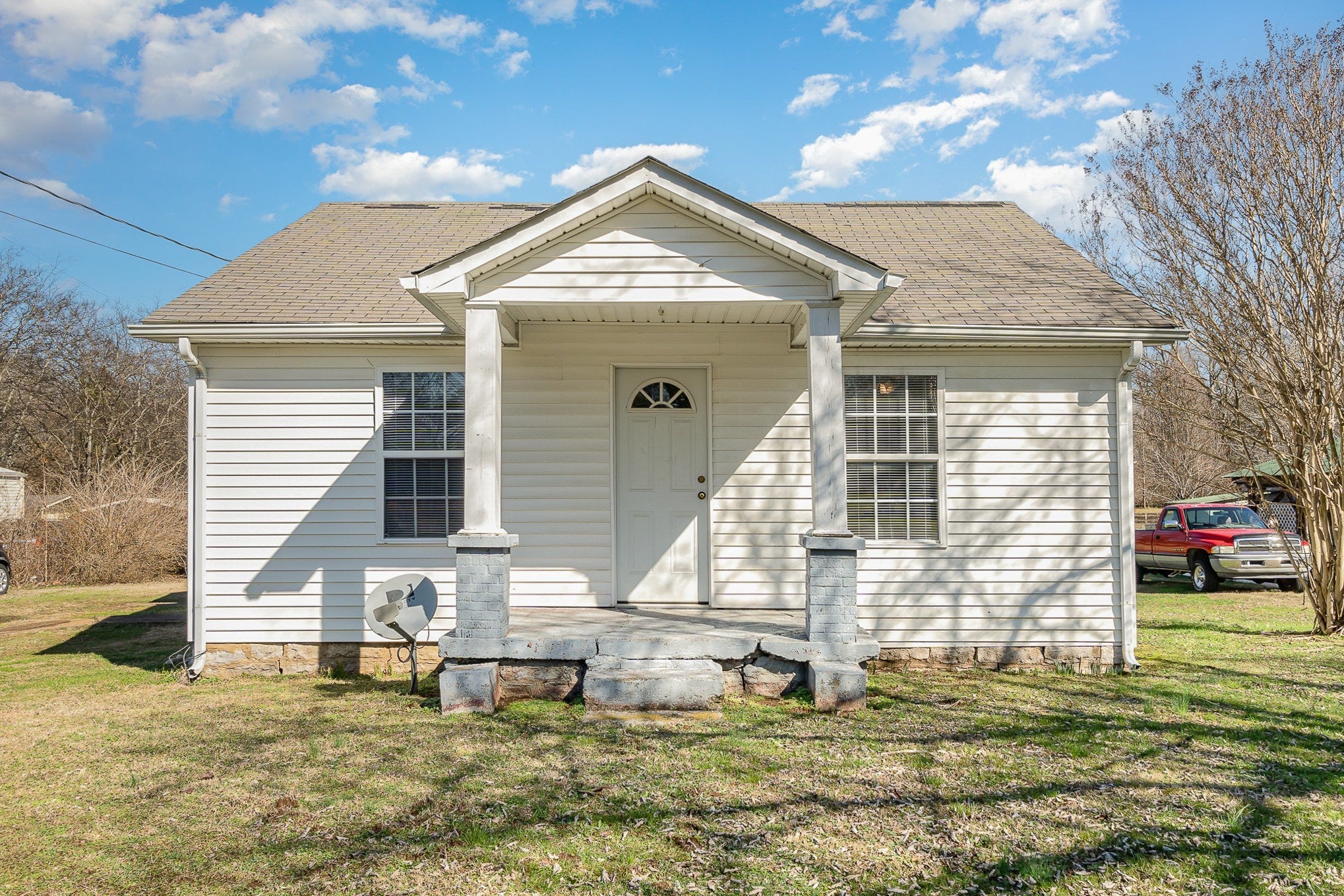 320 Holly Grove Rd, Lewisburg MLS 2620130