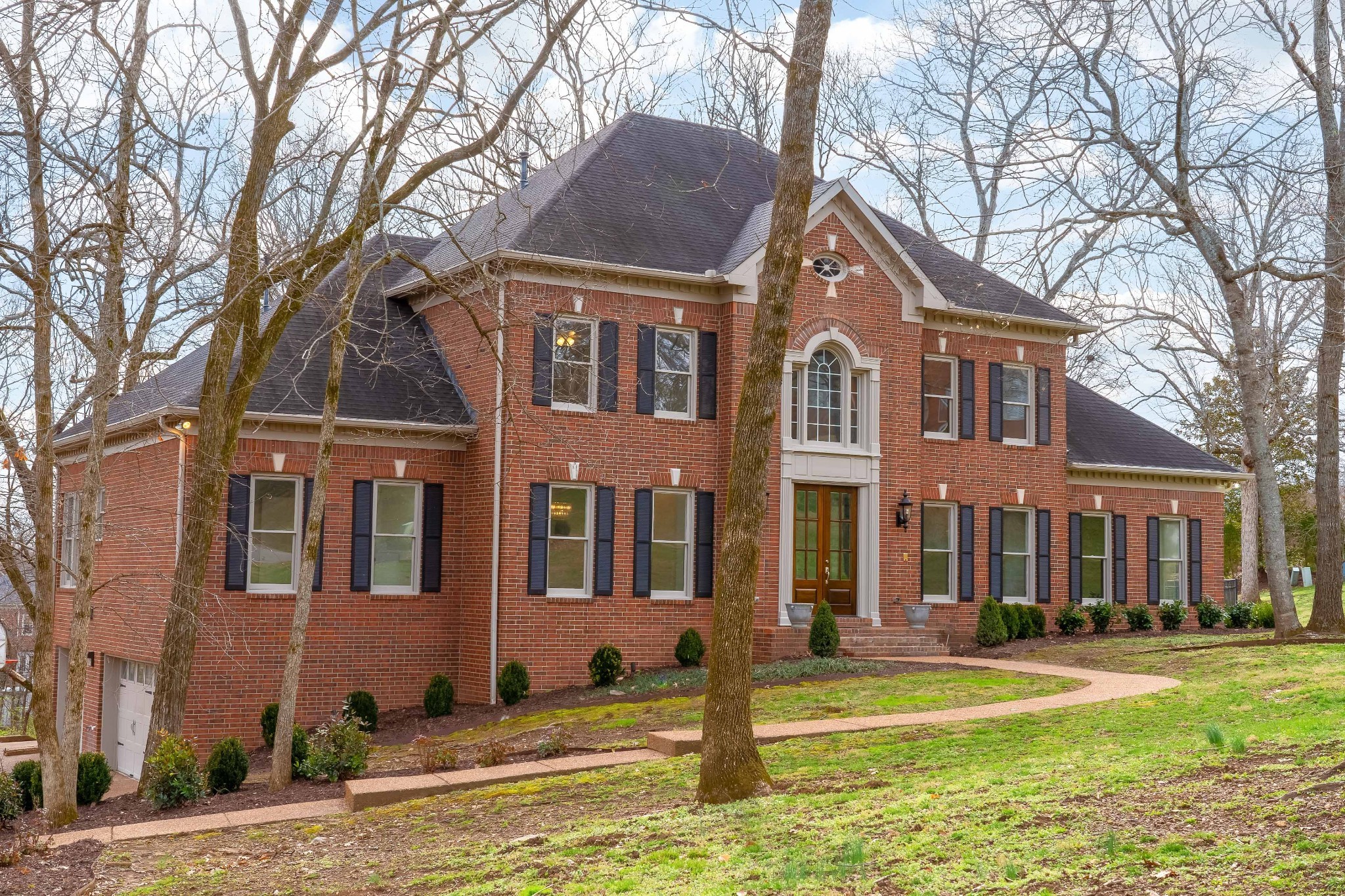 Home for sale in 910 Elmington Ct Brentwood, TN