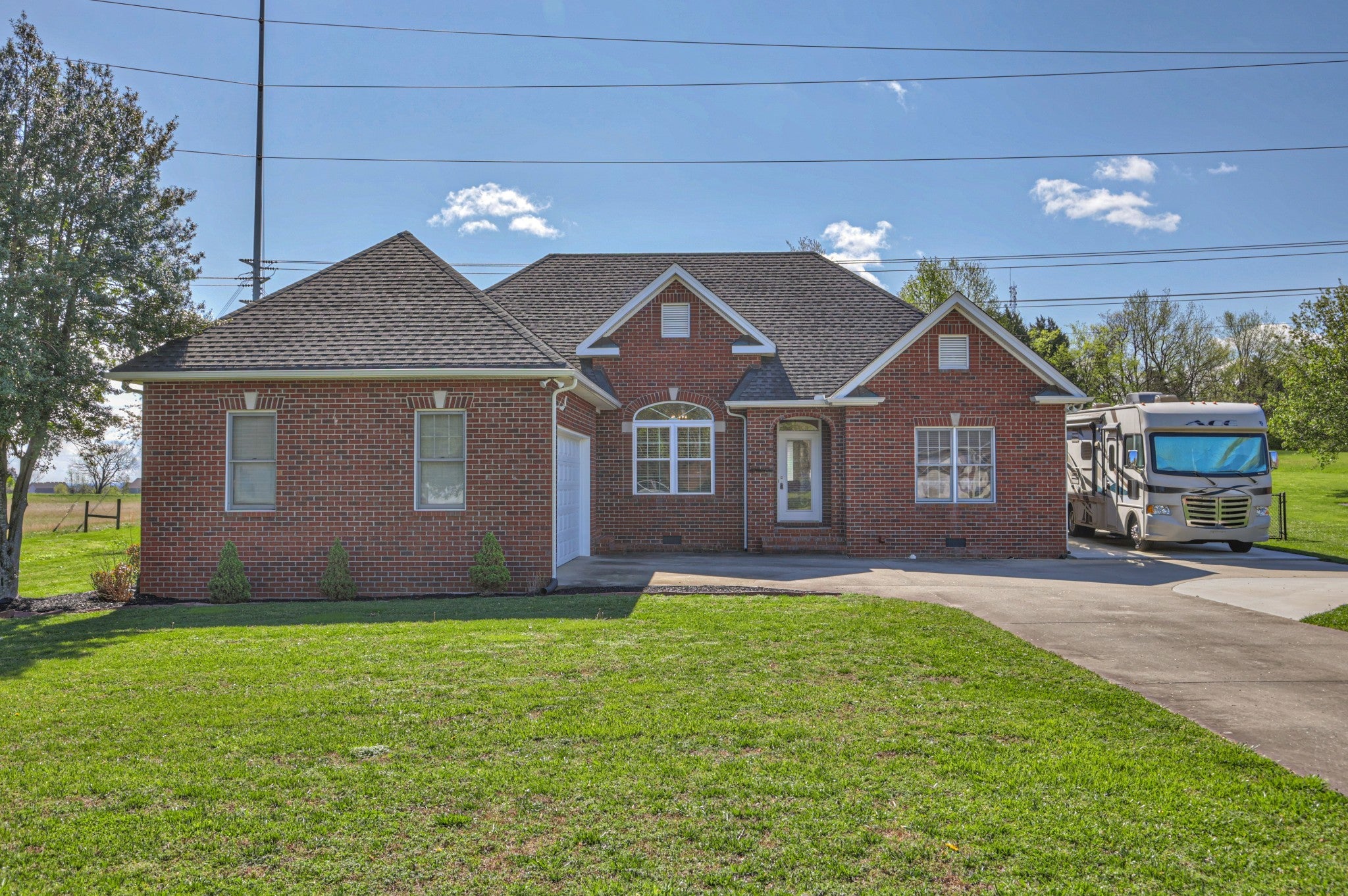 Home for sale in 104 Megan Cir Shelbyville, TN