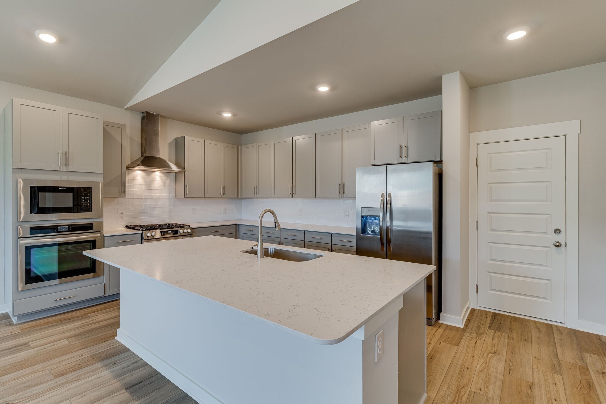 Home for sale in 626 Suess Way Hendersonville, TN