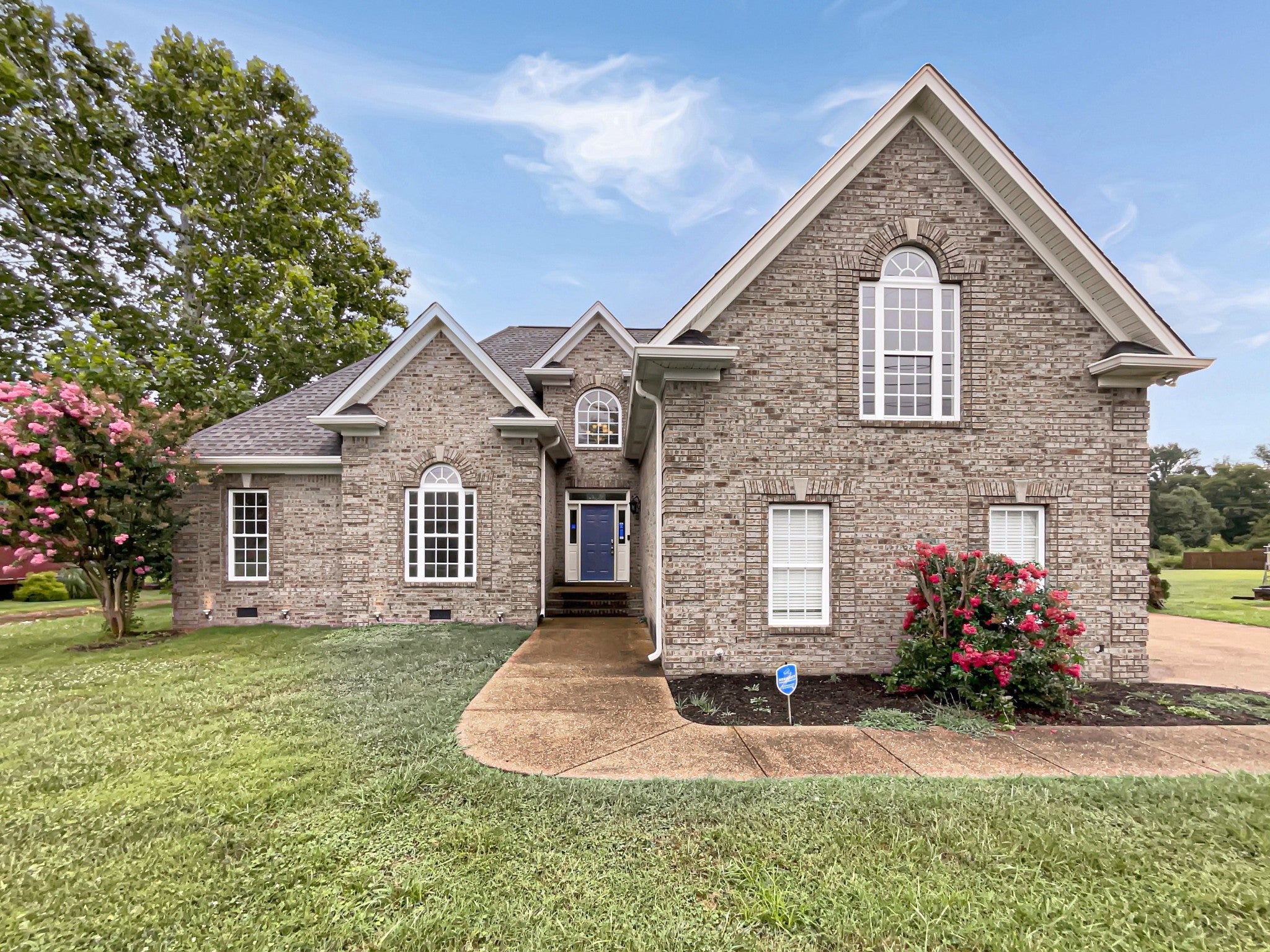 Home for sale in 710 Heritage Rd Lebanon, TN