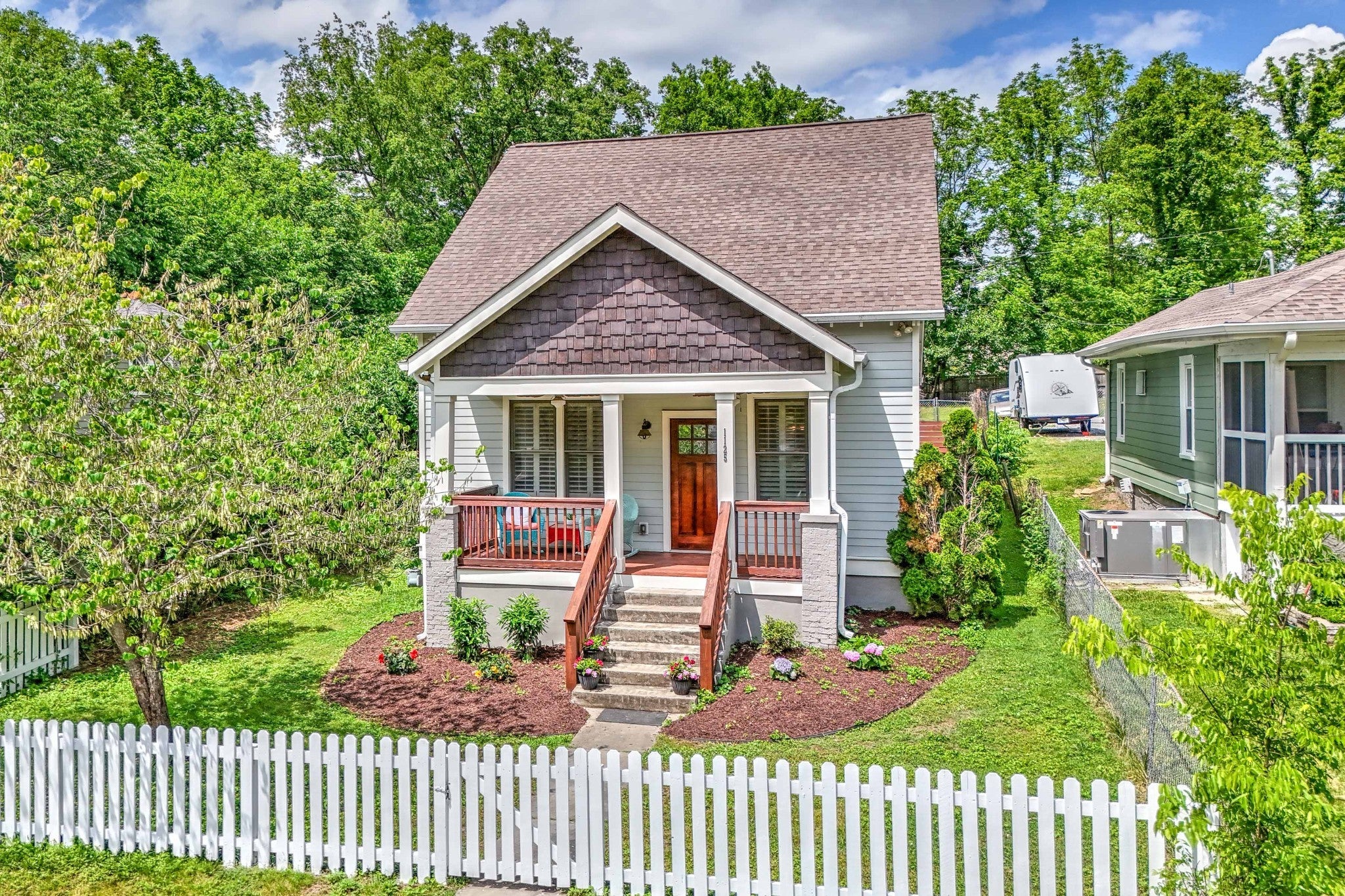 Home for sale in 1125 Sharpe Ave Nashville, TN