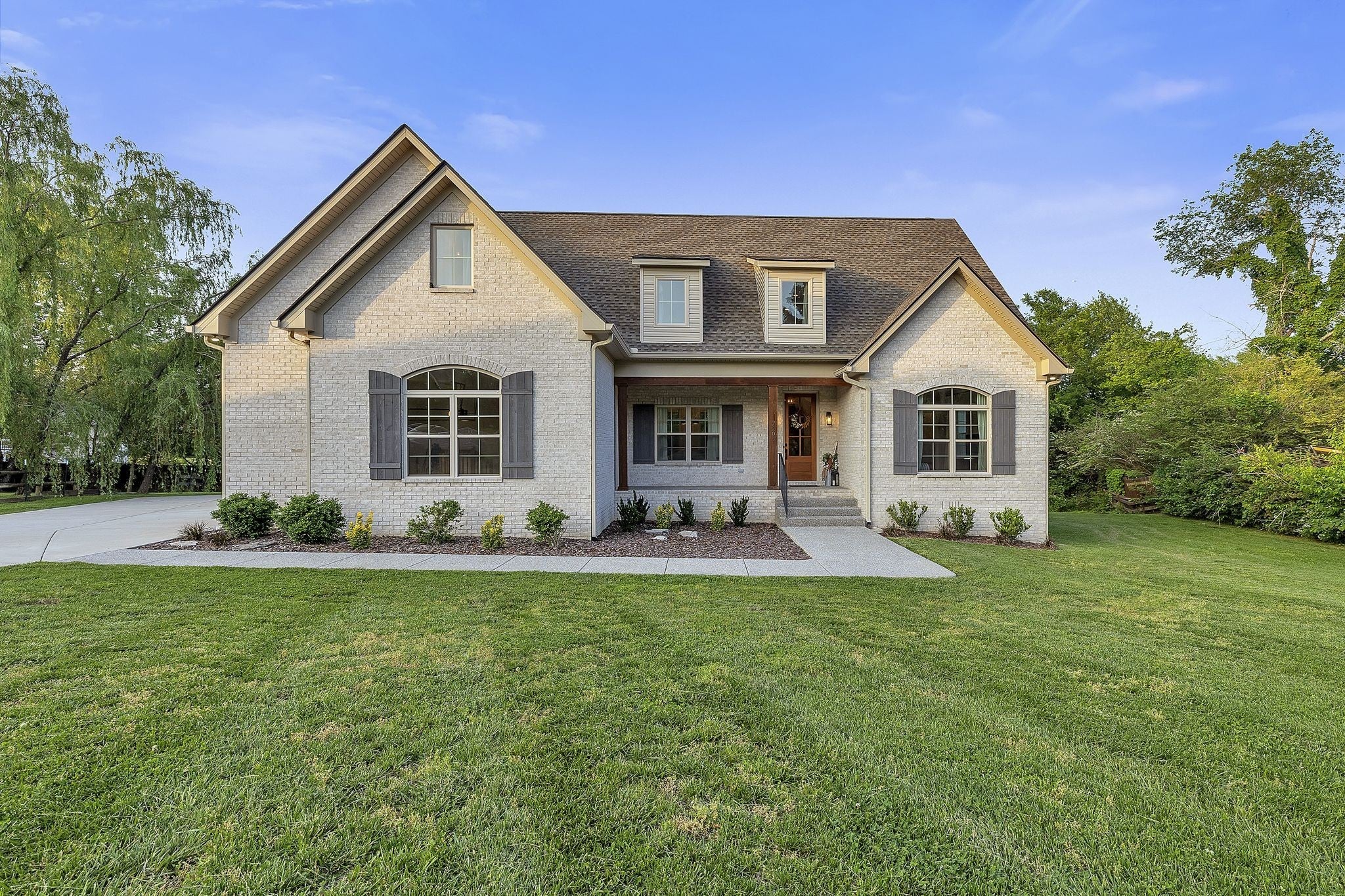 Fairview Real Estate - Residential for sale