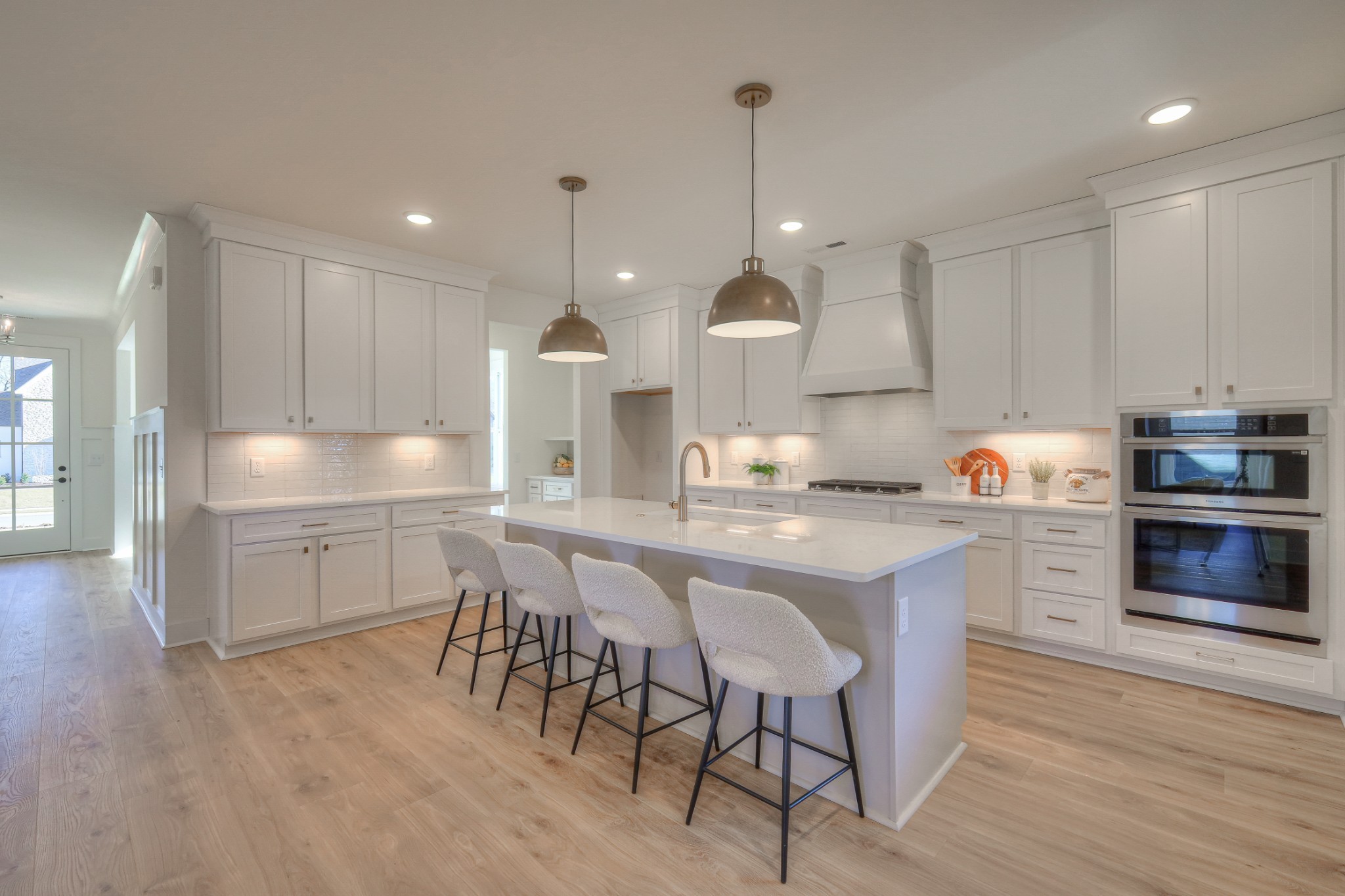 Home for sale in 512 Doversley Court Hendersonville, TN