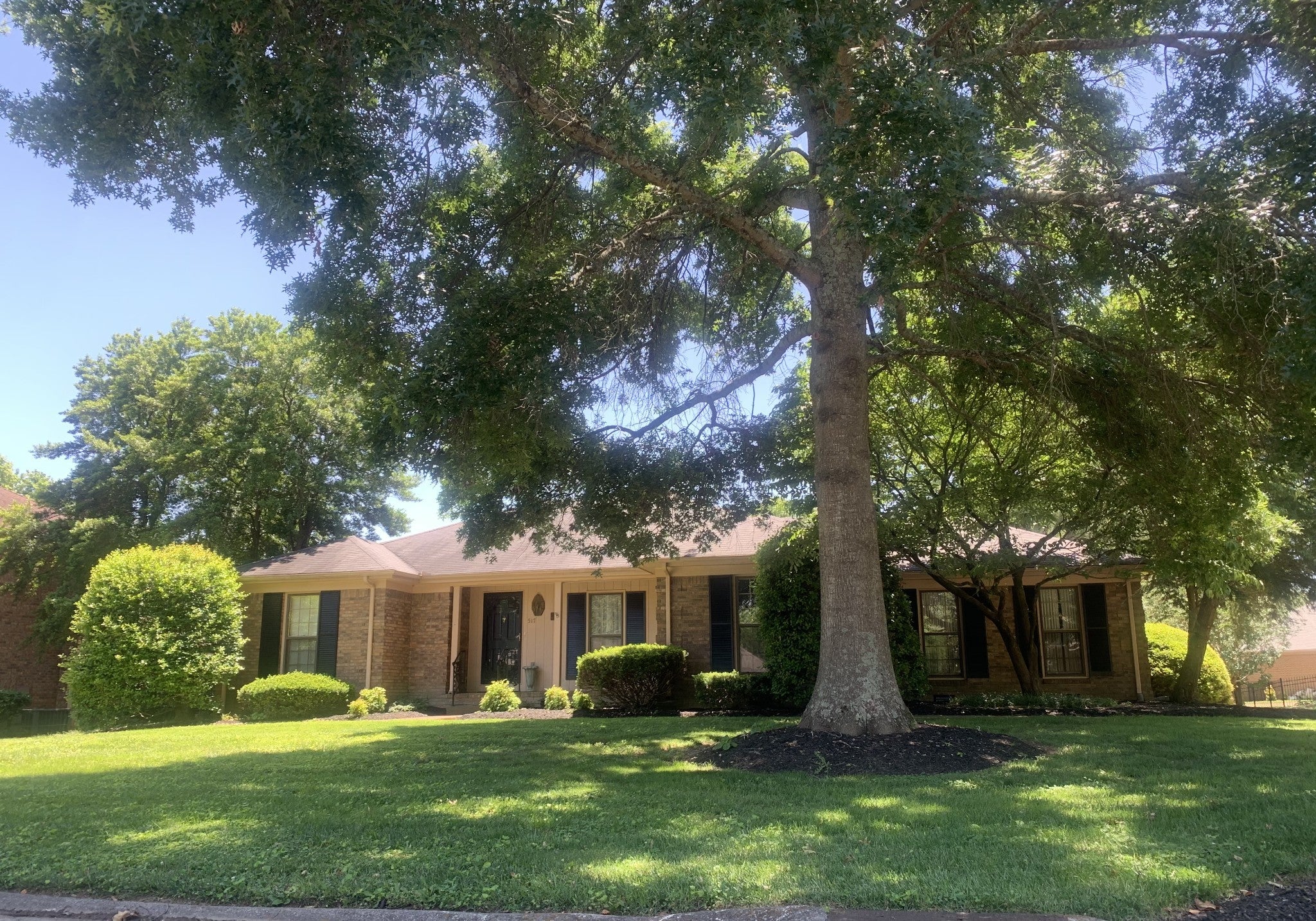 Brentwood Real Estate - Residential for sale