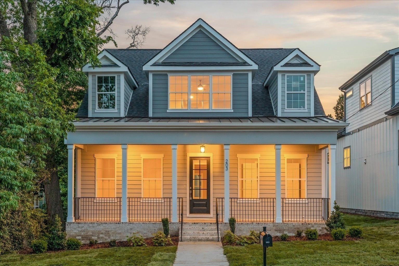 Home for sale in 203 37th Ave N Nashville, TN