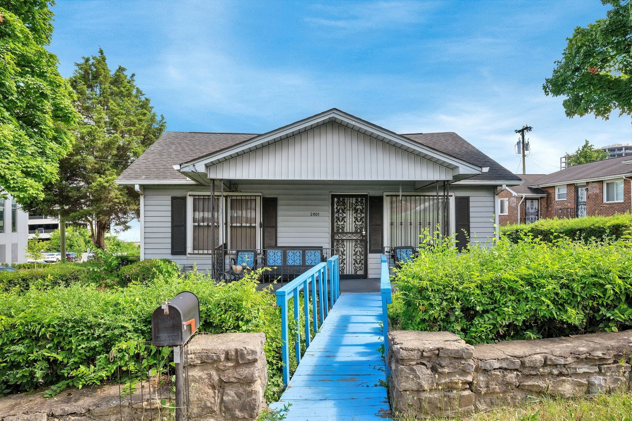 Home for sale in 2801 Delaware Ave Nashville, TN