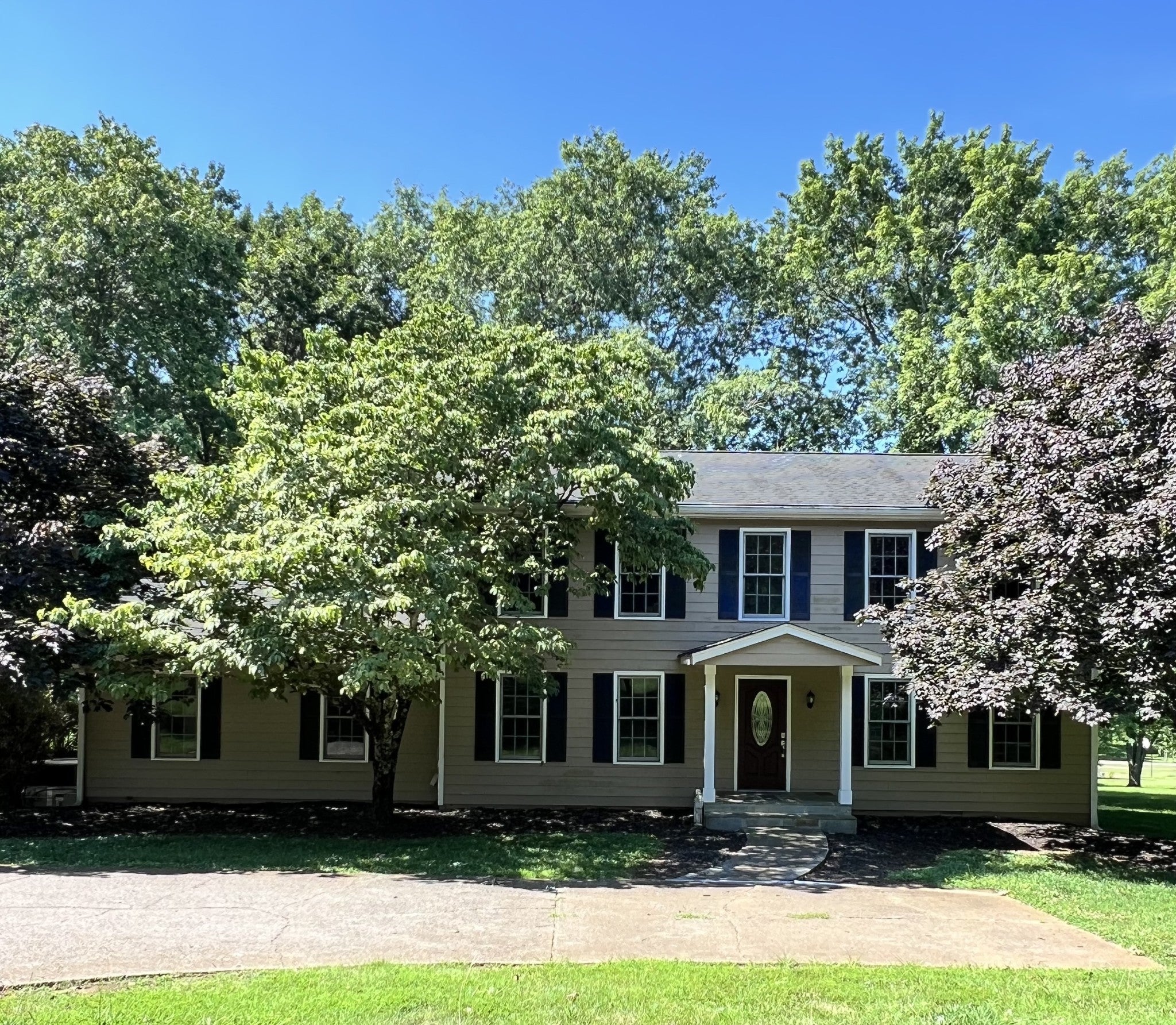 Home for sale in 9213 Concord Rd E Brentwood, TN