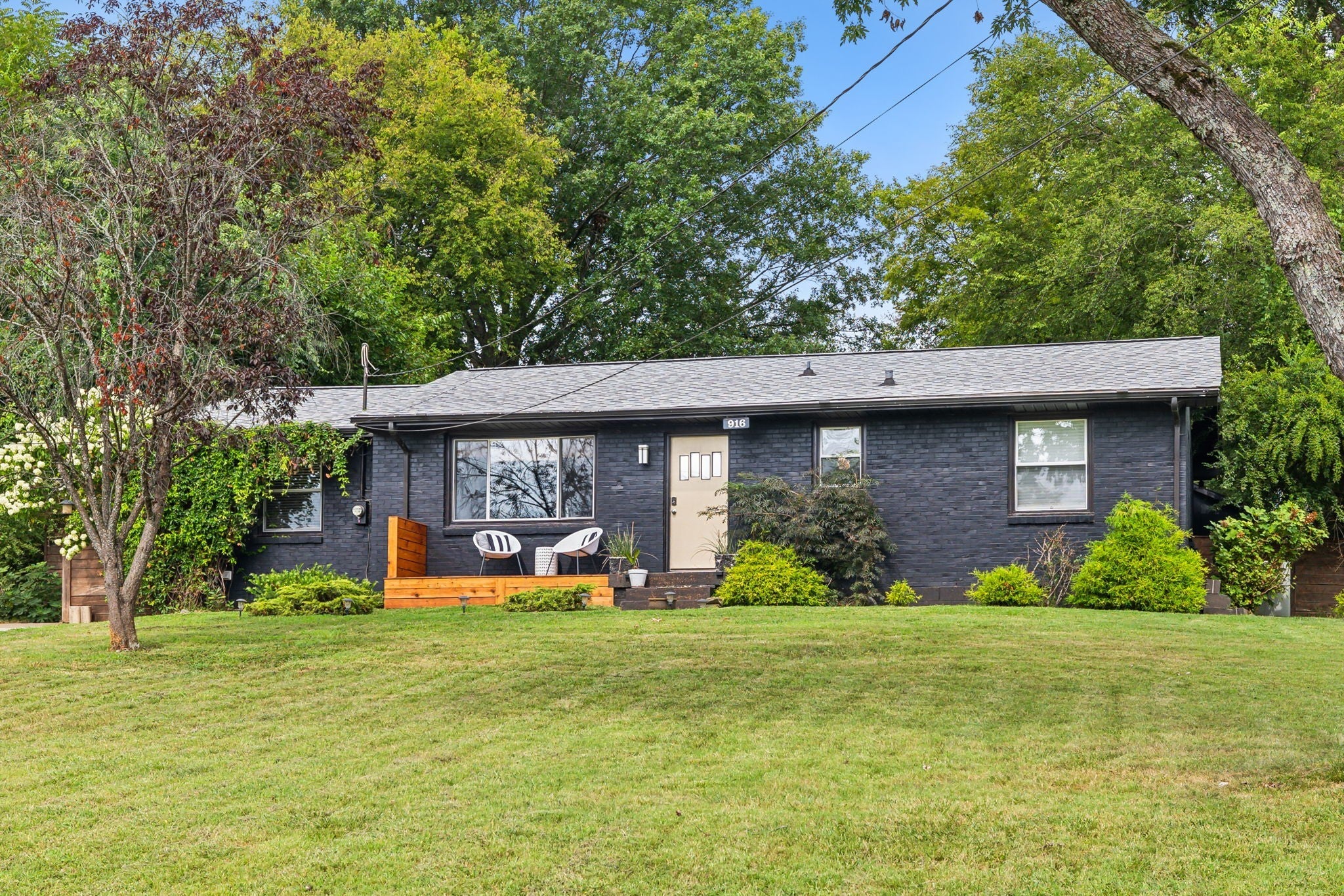 Home for sale in 916 Mitchell Rd Nashville, TN