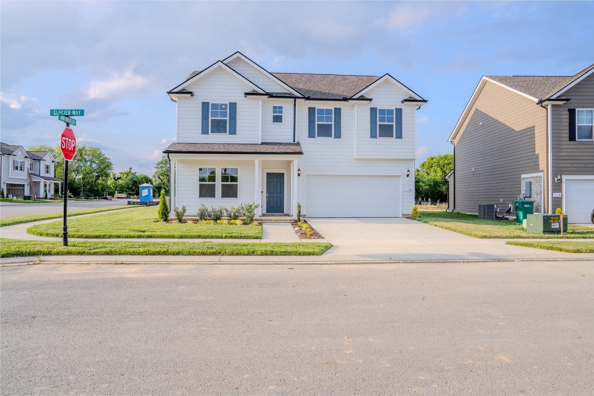 Home for sale in 118 Glacier Way LA VERGNE, TN