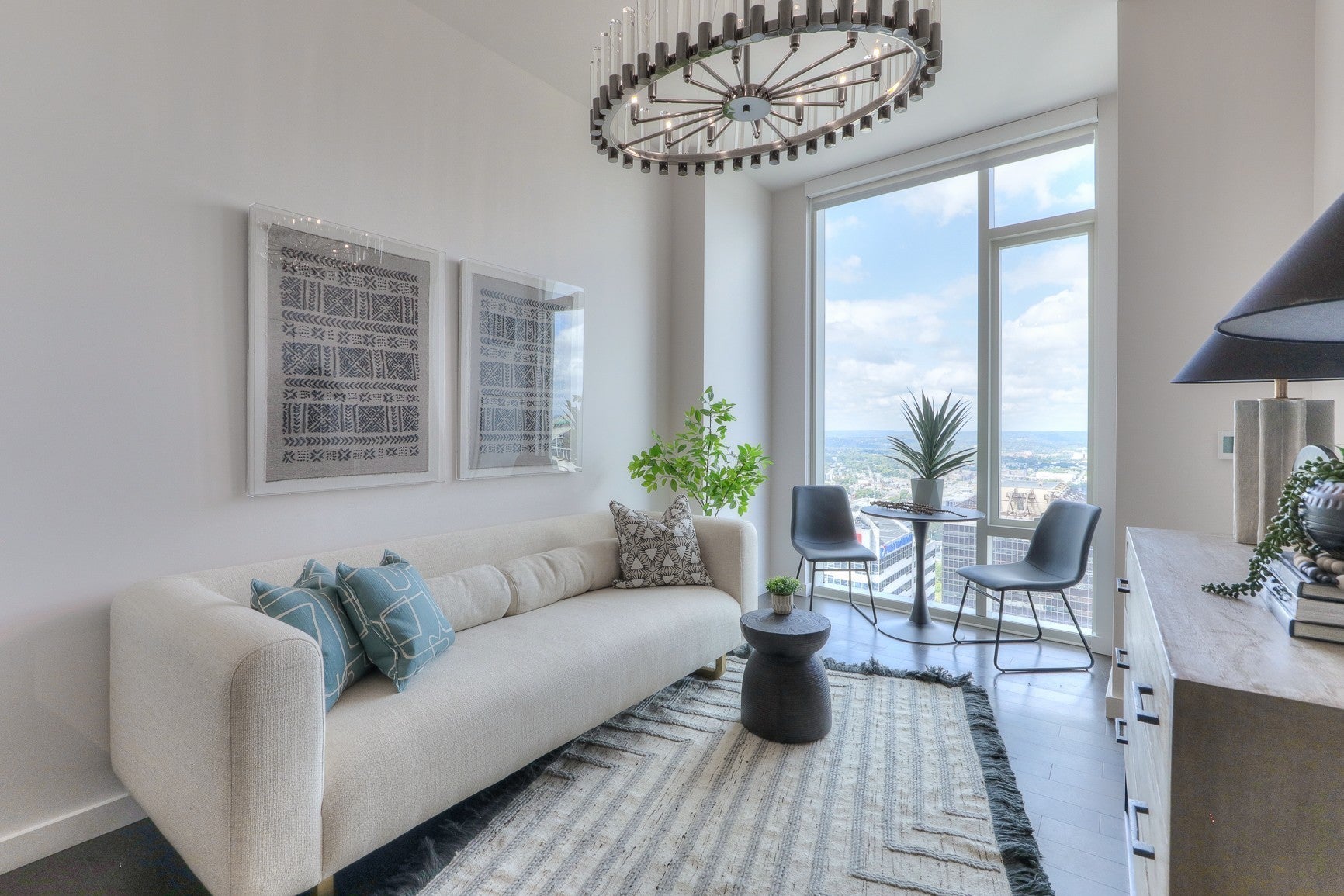 Home for sale in 515 Church St 3902 Nashville, TN