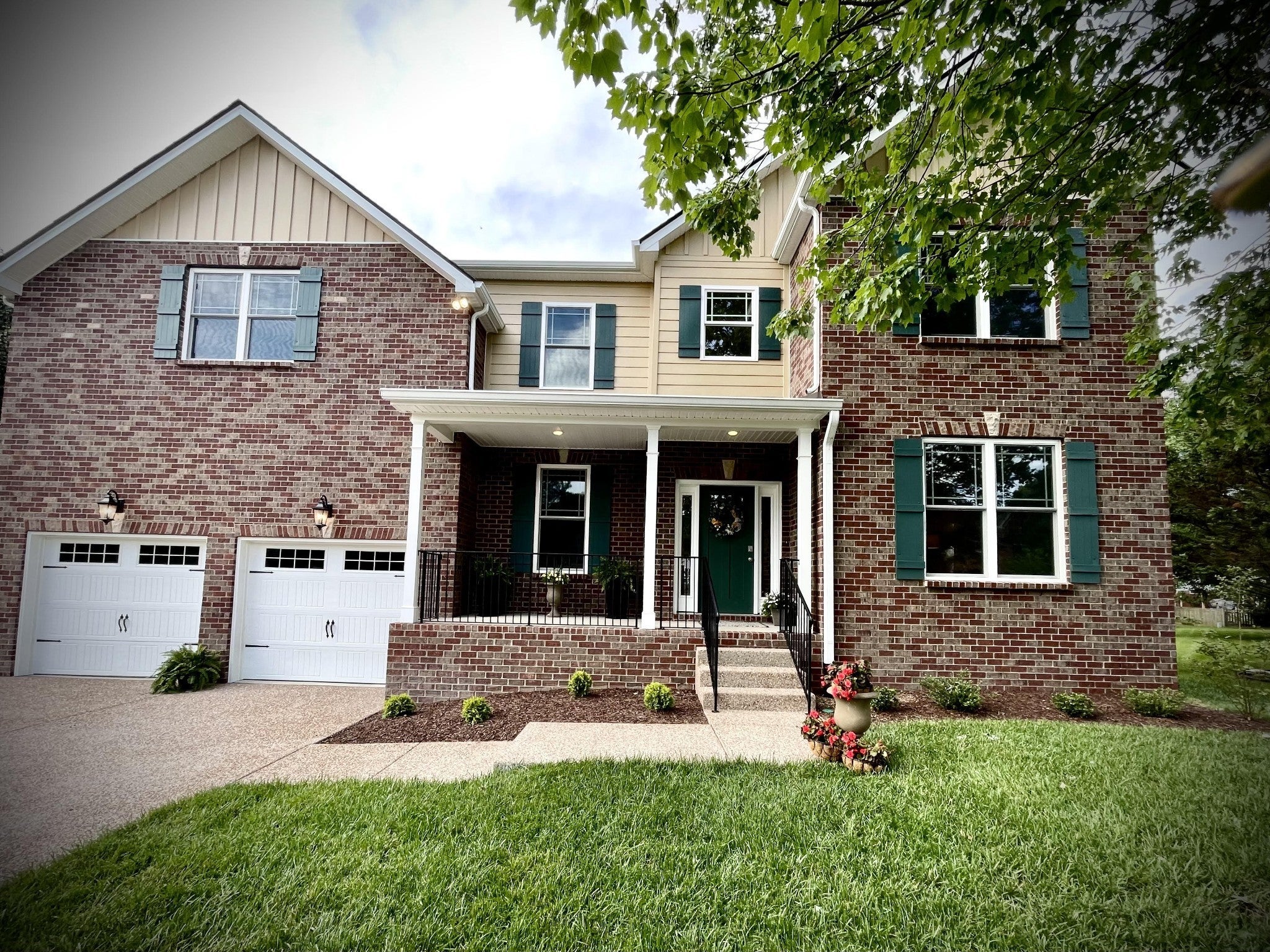 Home for sale in 104 Lancelot Ln Franklin, TN