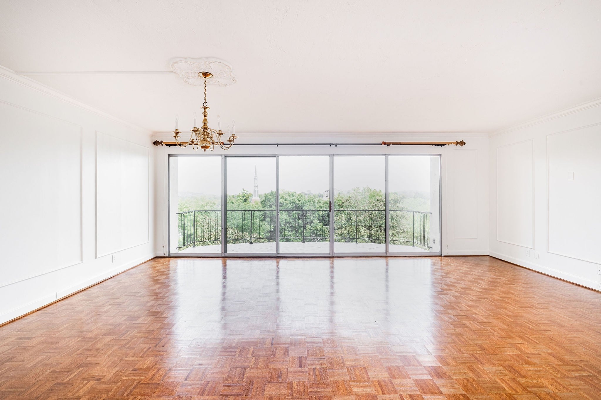 Home for sale in 4215 Harding Pike 709 Nashville, TN