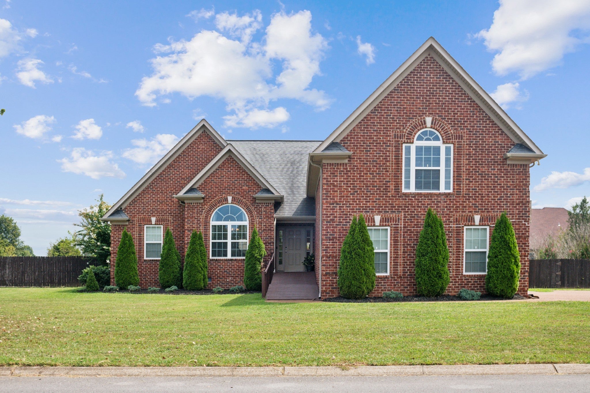 Home for sale in 417 Cobblestone Way Mount Juliet, TN
