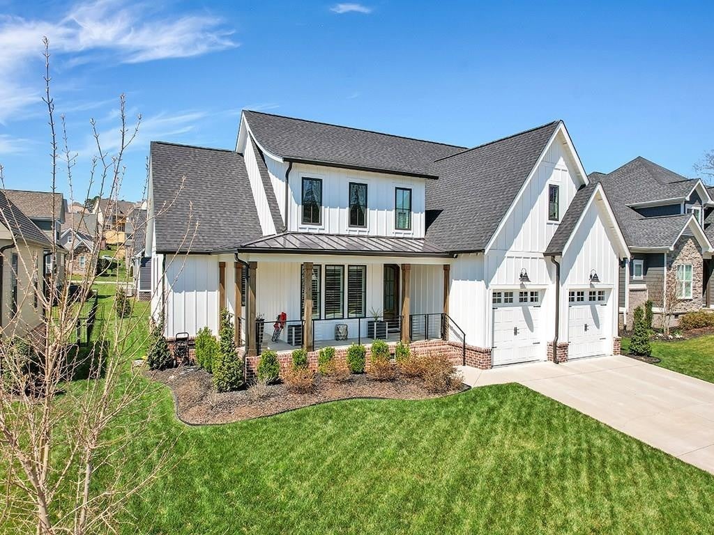 Home for sale in 2317 Weeping Willow Drive Ooltewah, TN