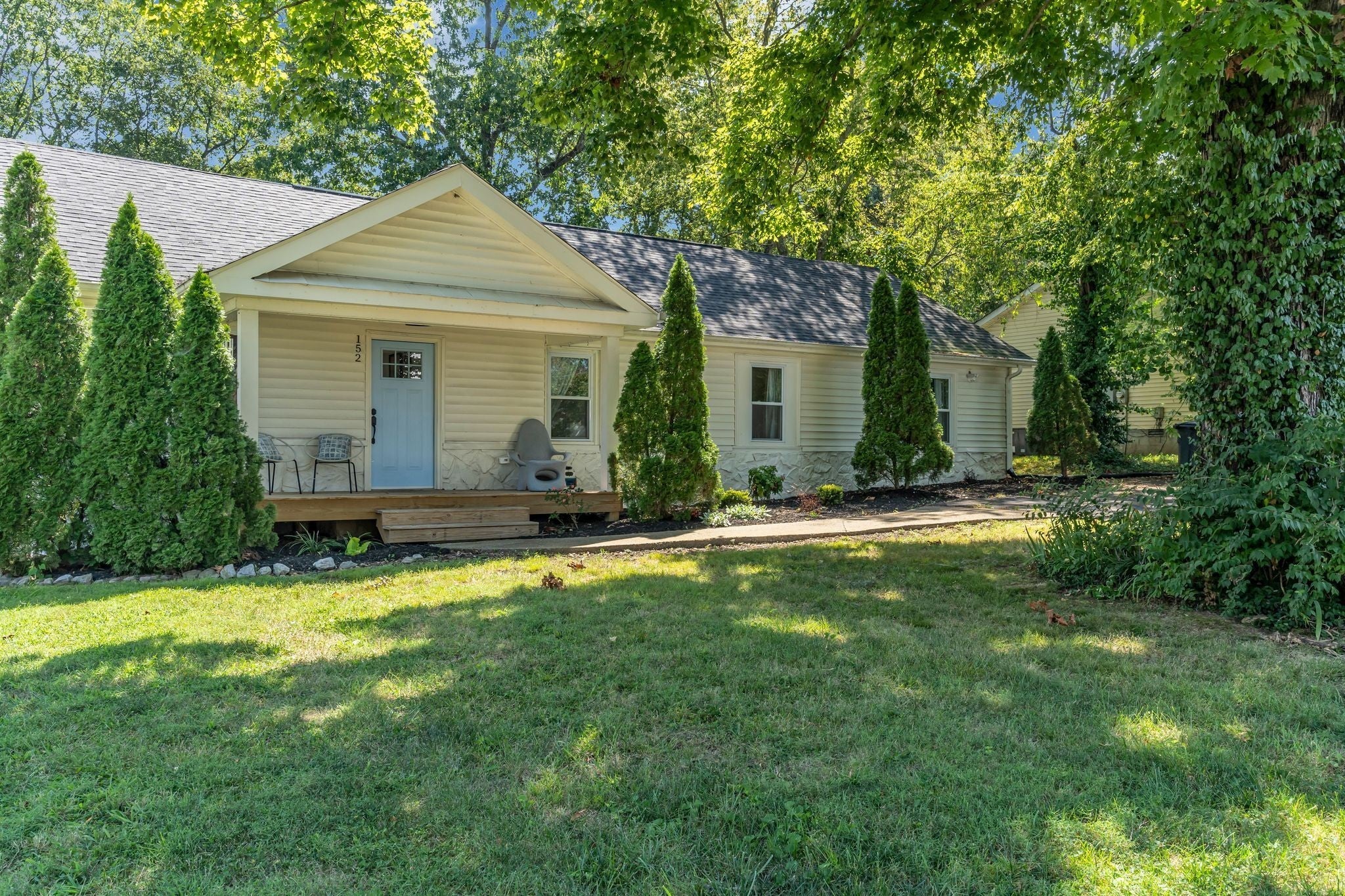 Home for sale in 152 Rio Vista Dr Madison, TN