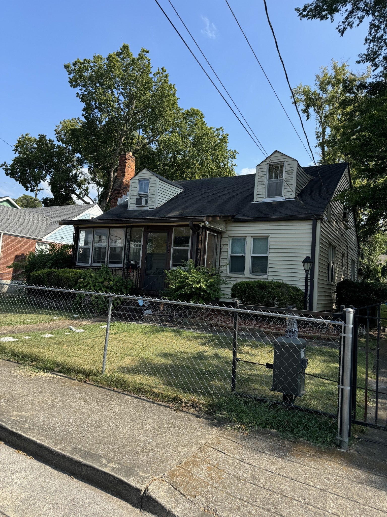 Home for sale in 2405 Albion St N Nashville, TN