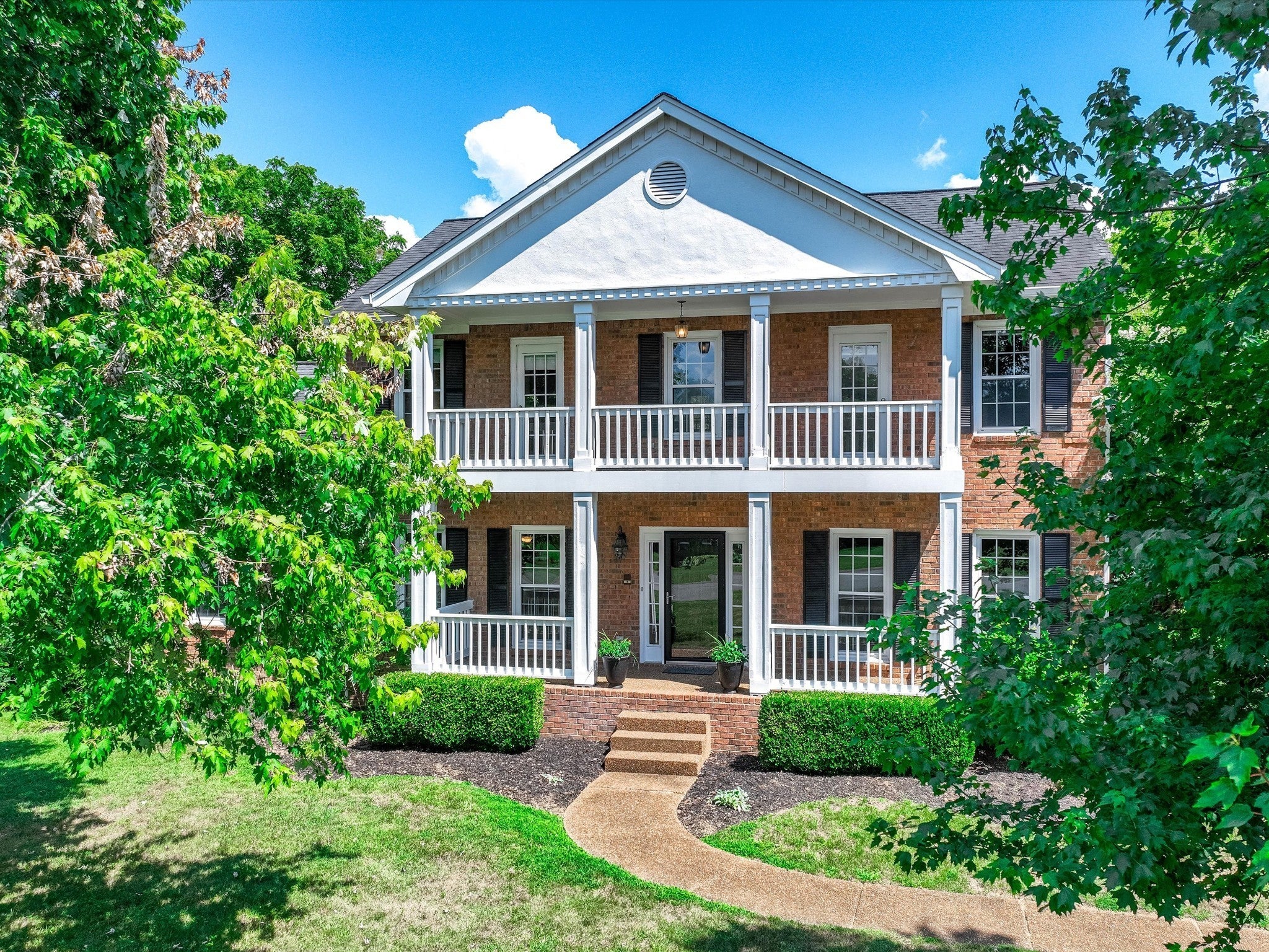 Home for sale in 5522 W Shady Trl Old Hickory, TN