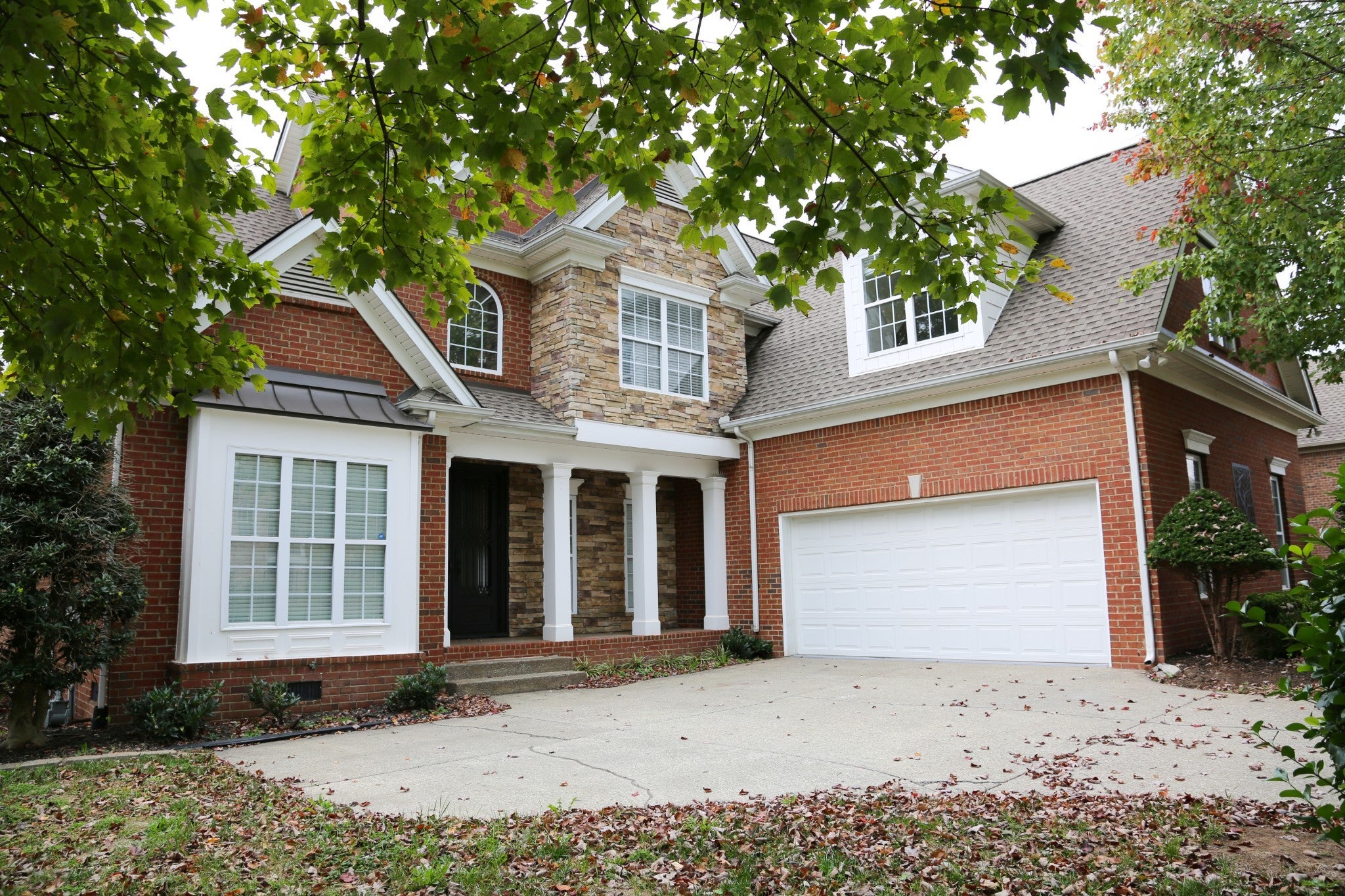 Residential Real Estate for sale in Spring Hill, TN