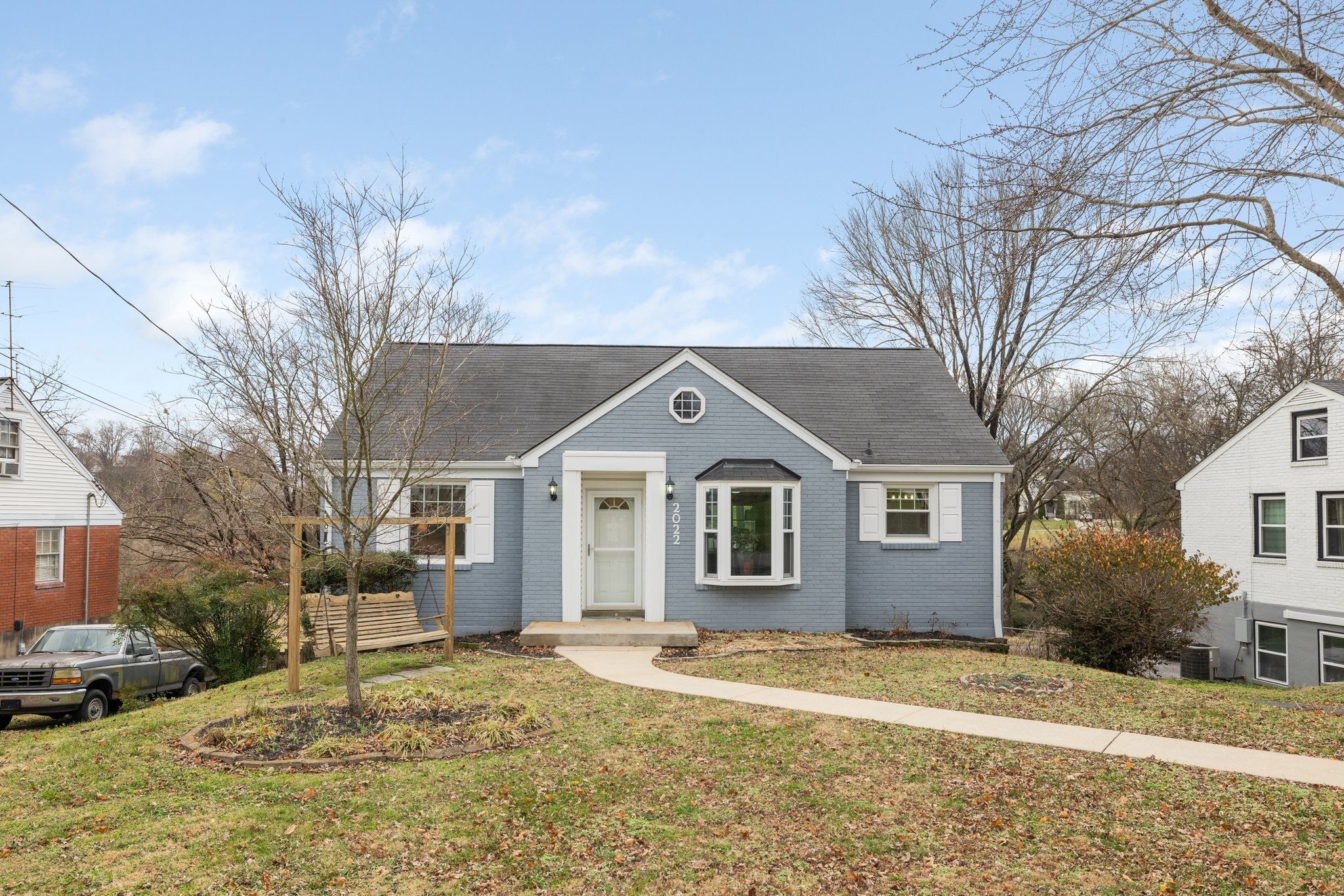 Home for sale in 2022 Rosecliff Dr Nashville, TN