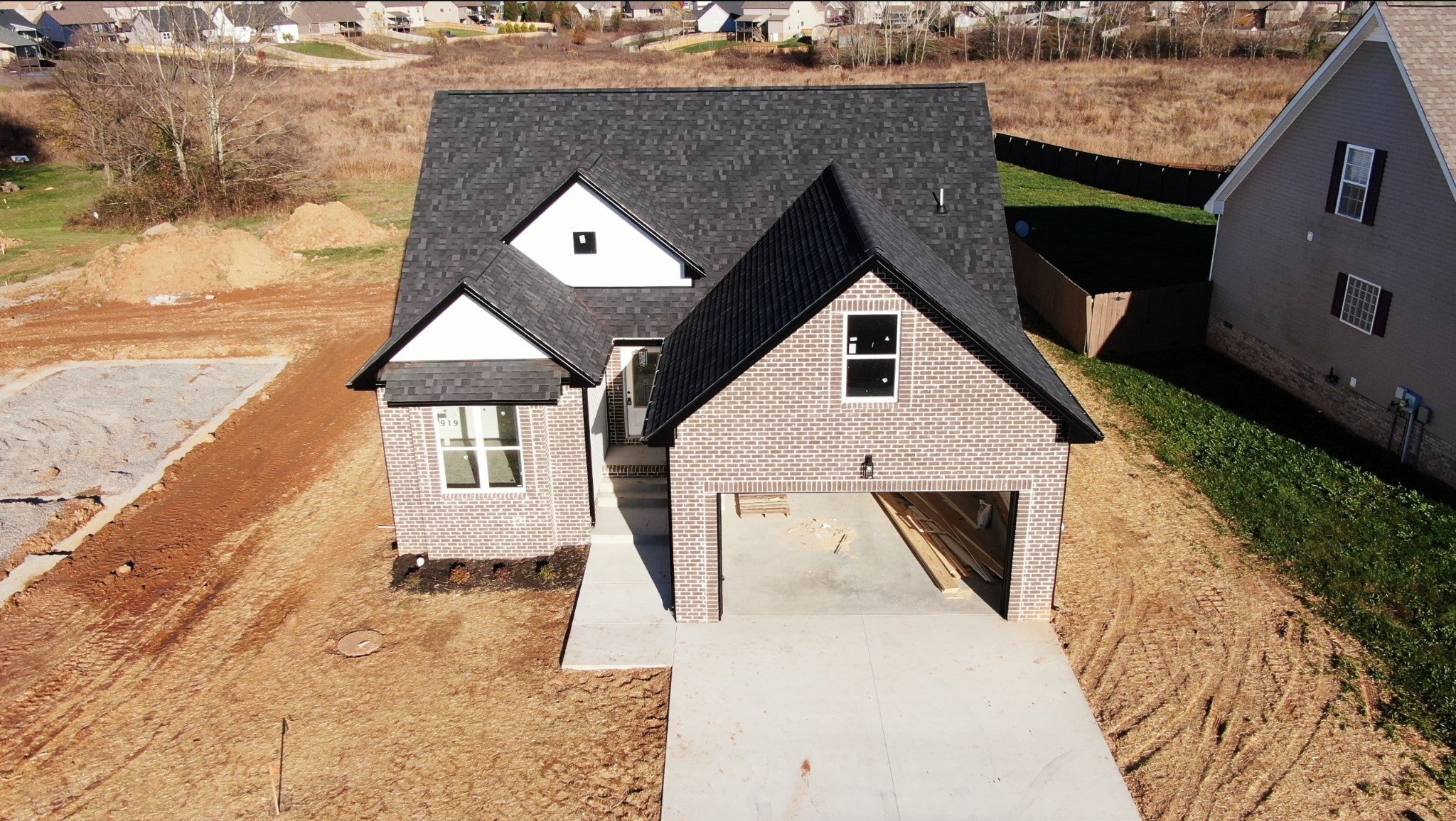 Home for sale in 1597 Autumn Dr Clarksville, TN