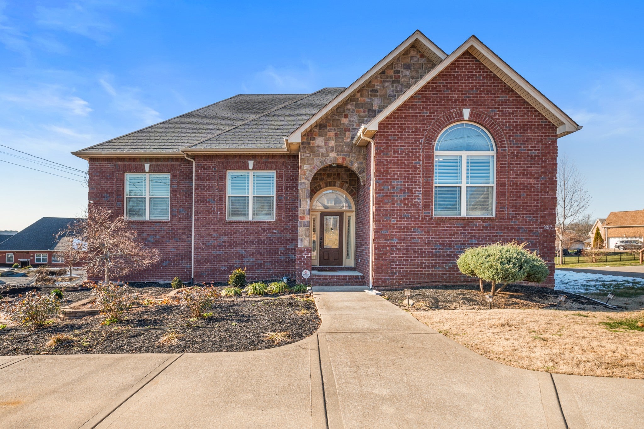 Residential Real Estate for sale in La Vergne, TN