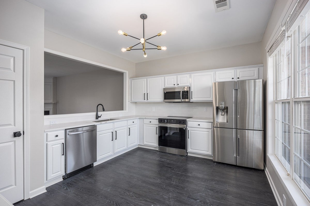 Brentwood Real Estate - Residential for sale