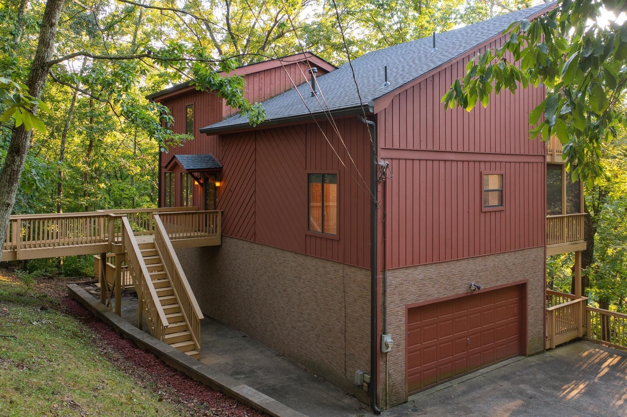 Home for sale in 1207 Longstreet Cir Brentwood, TN