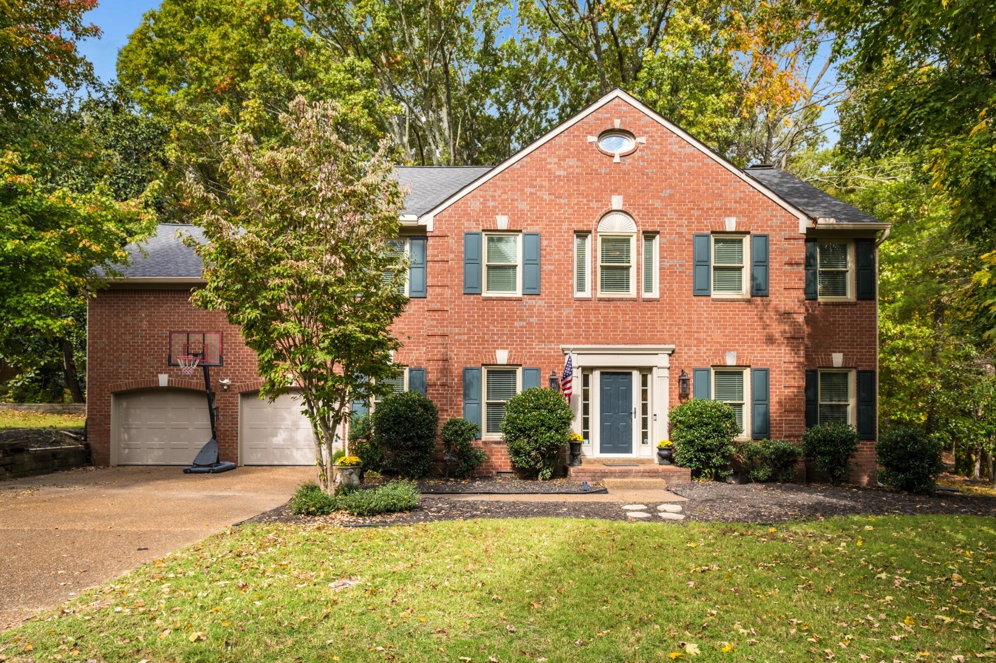 Home for sale in 1070 Highland Rd Brentwood, TN