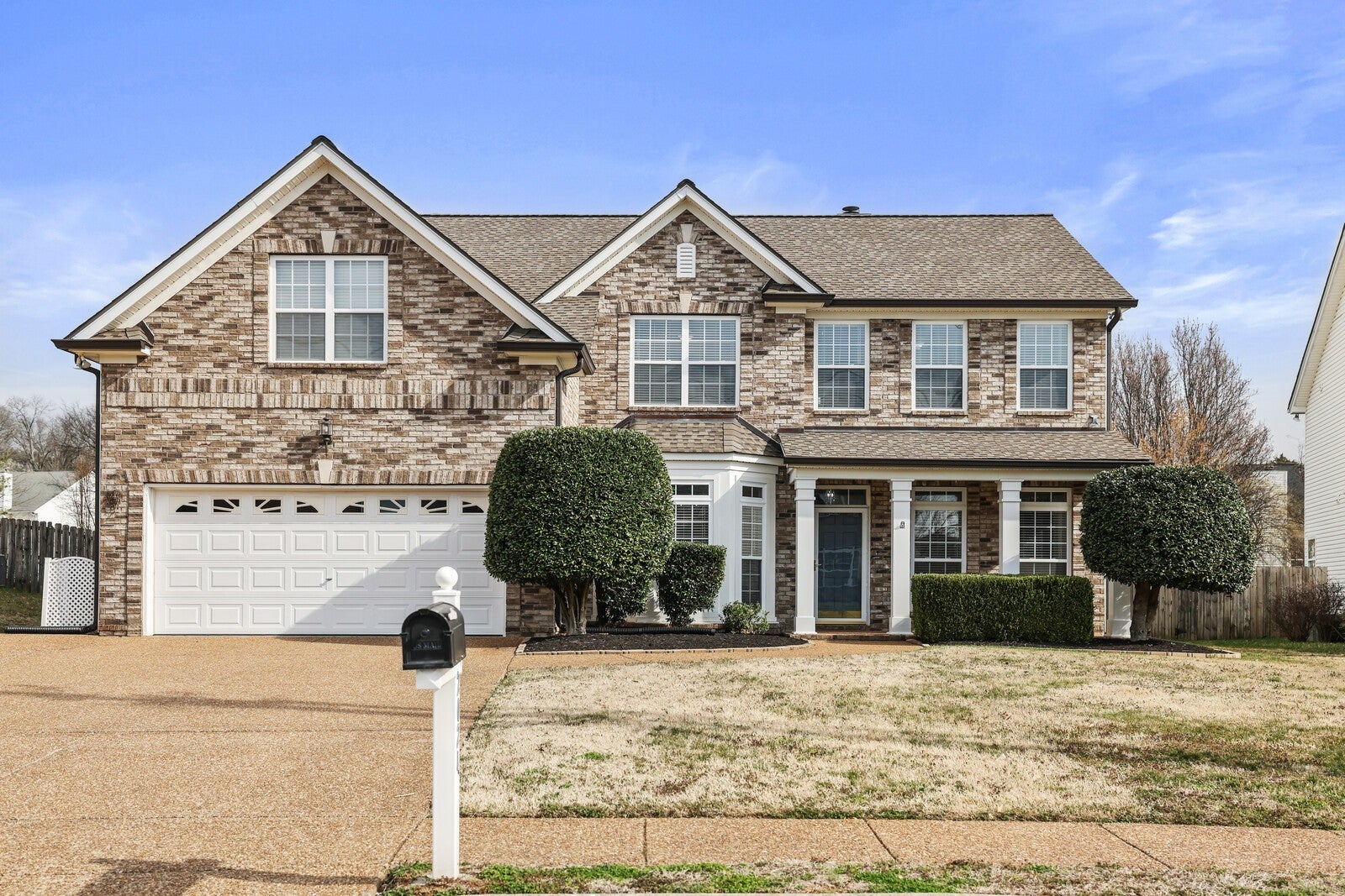 Home for sale in 2024 Cairns Dr E Mount Juliet, TN