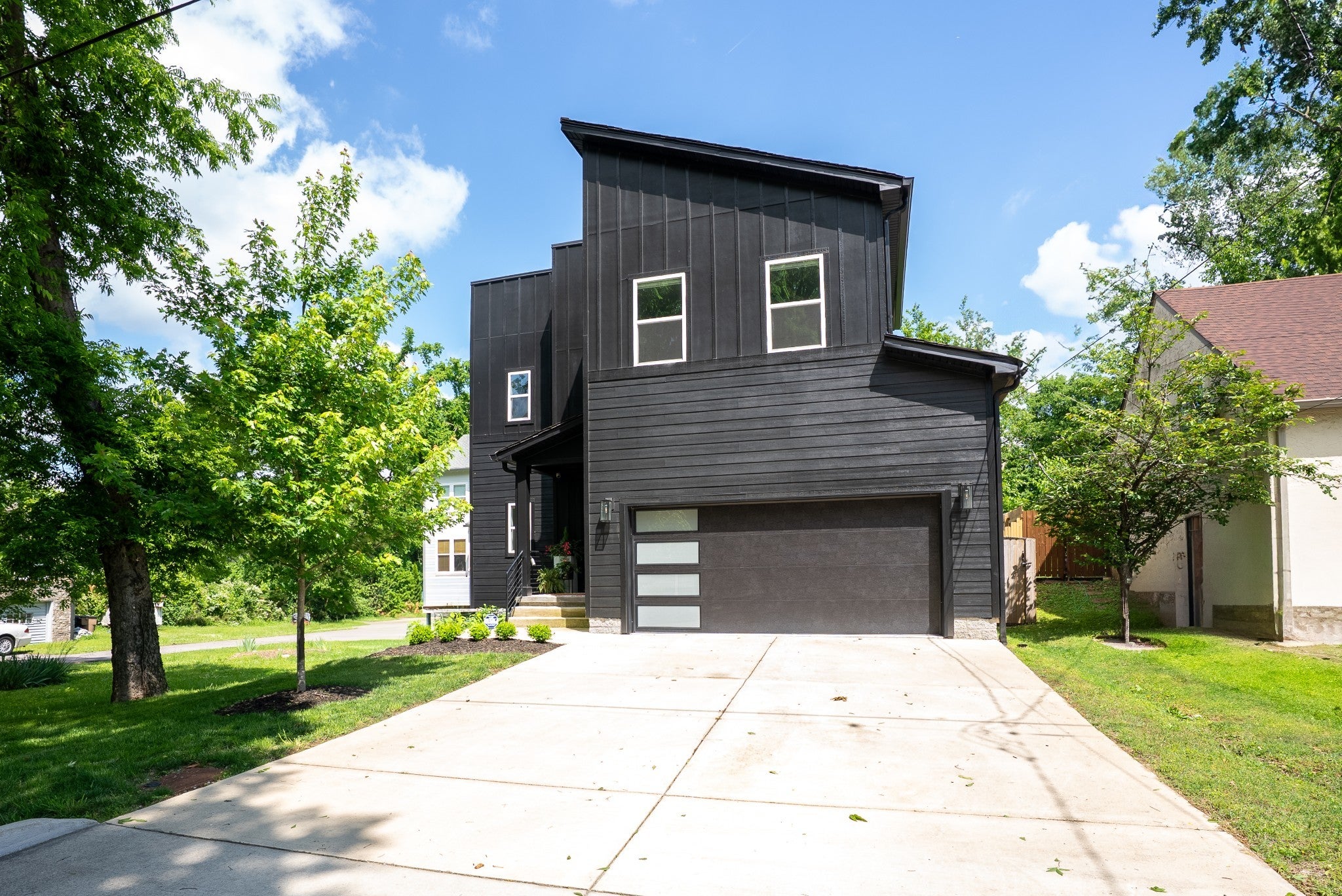 Home for sale in 3802 Kingswood Ave Nashville, TN