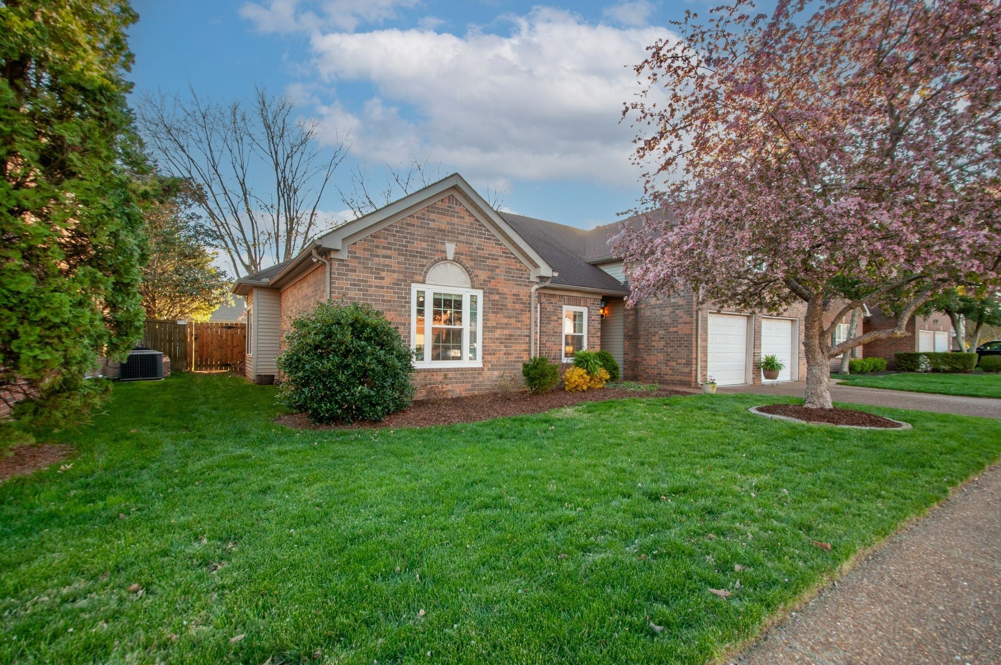 Home for sale in 1023 Glastonbury Dr Franklin, TN