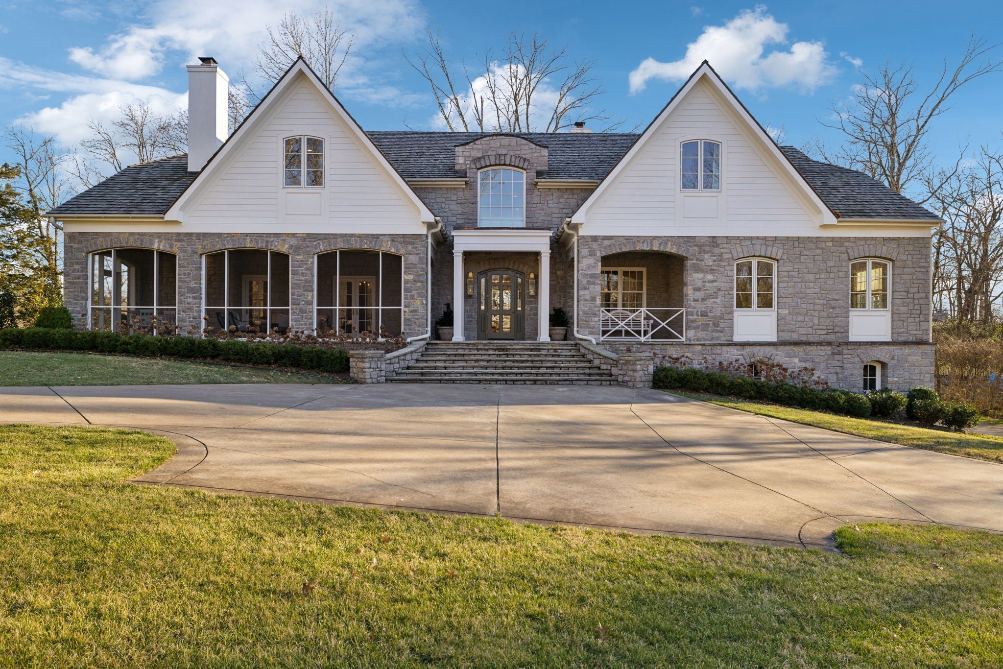 Home for sale in 4315 Iroquois Ave Nashville, TN