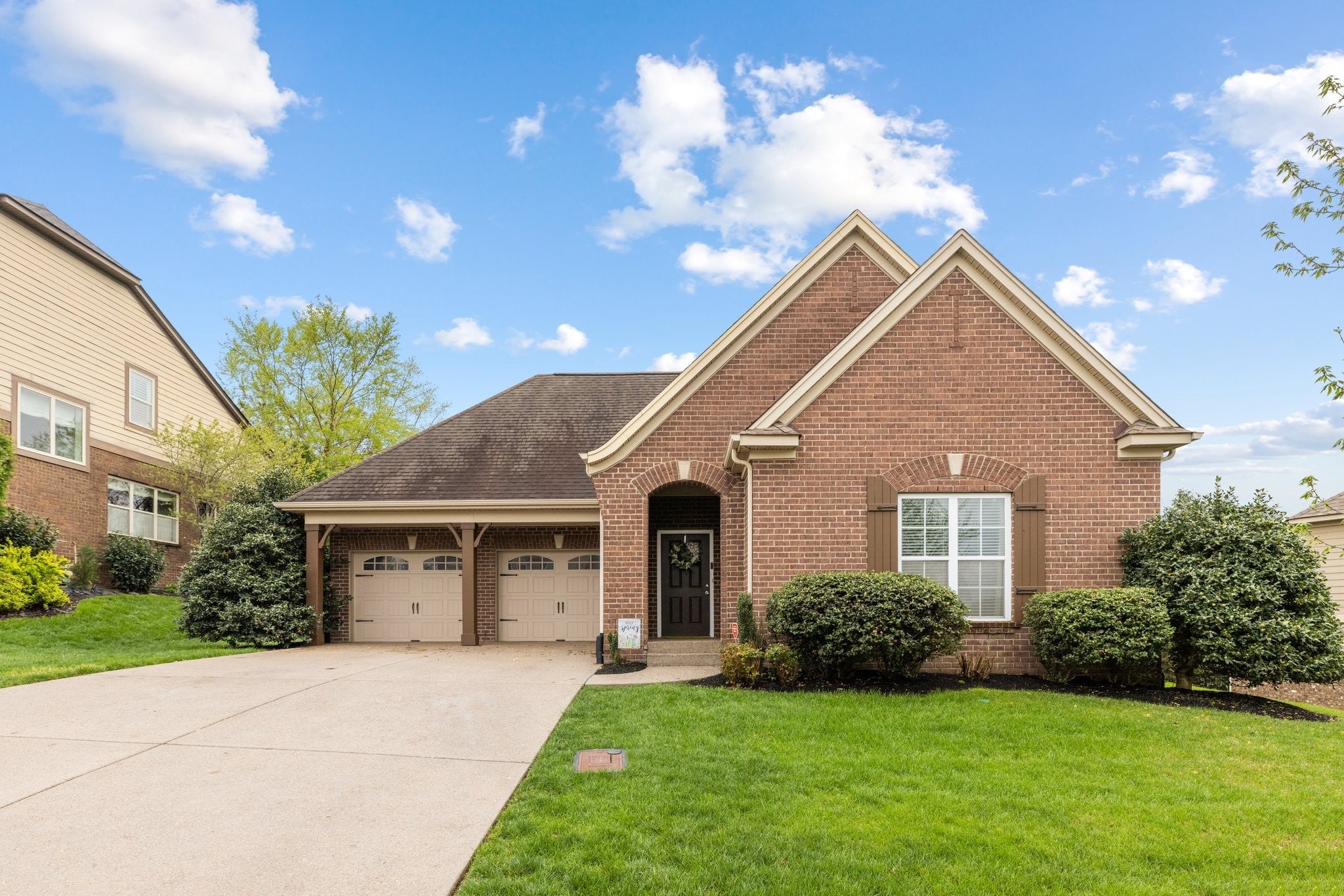 Franklin Real Estate - Residential for sale