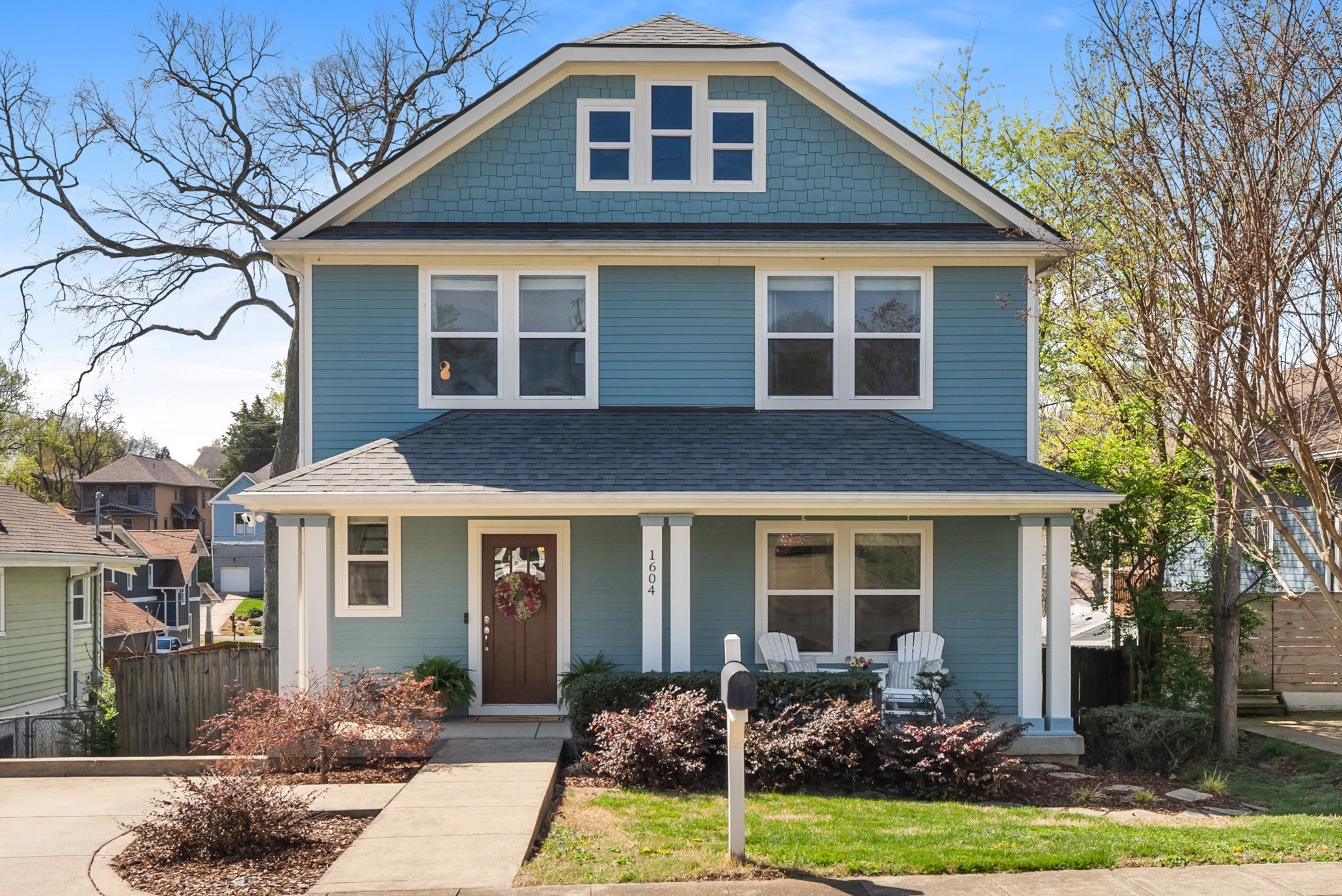 Home for sale in 1604 Lillian St Nashville, TN