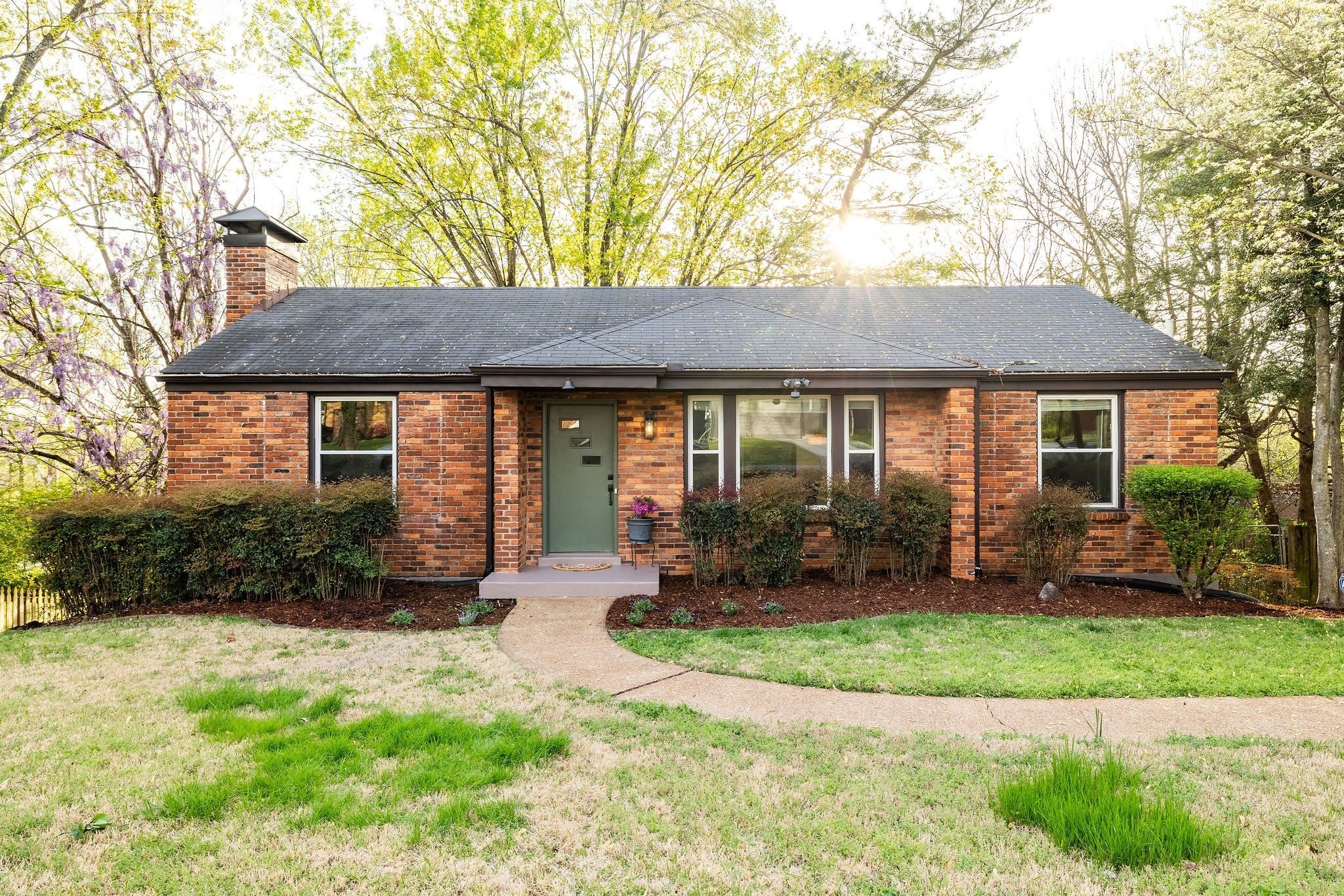 Home for sale in 814 Potter Ln Nashville, TN