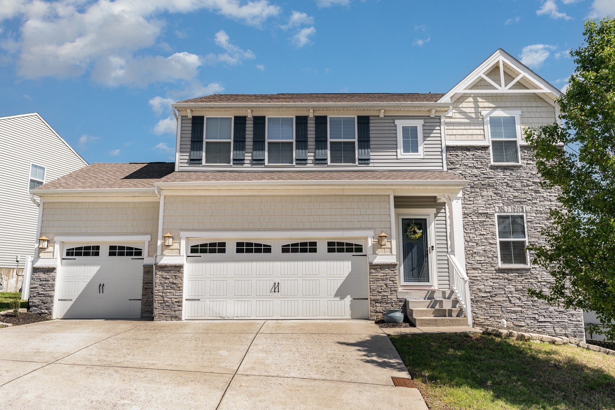 Home for sale in 904 Fairdale Ct Nashville, TN