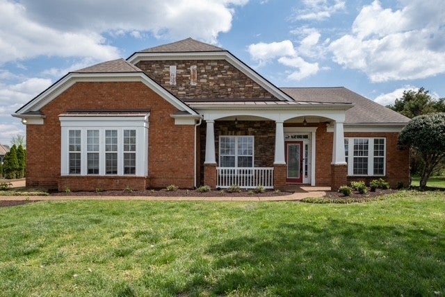 Home for sale in 2317 Cages Bend Rd Gallatin, TN